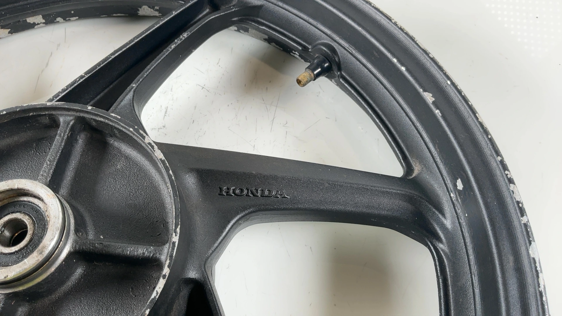Honda CBF 125 JC40 125cc Rear Wheel Rim 2009-2015 OEM 42650-KWF-900ZA - Image 6