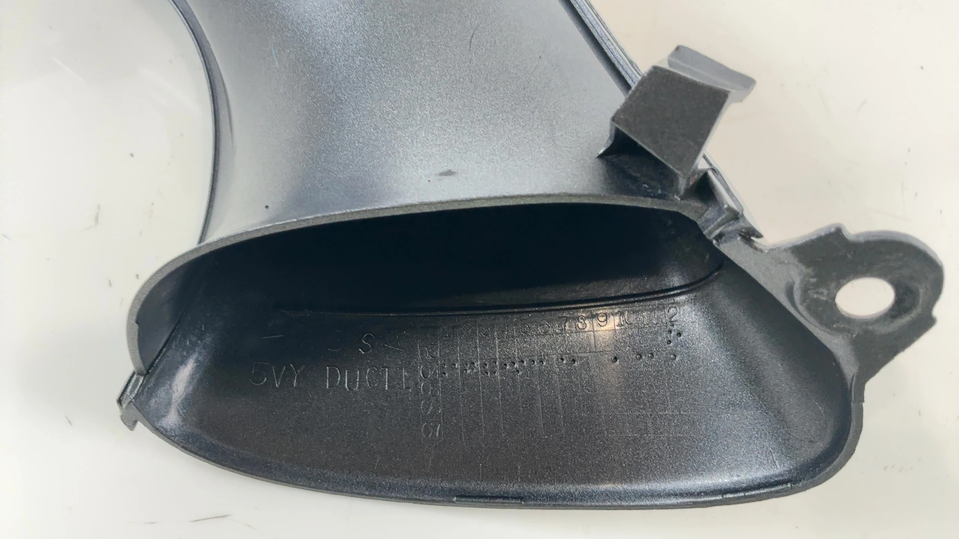 Yamaha YZF R1 YZFR1 1000 Left Air Intake Ram Duct 2004-2006 OEM 5VY-2838N-00-P0 - Image 4