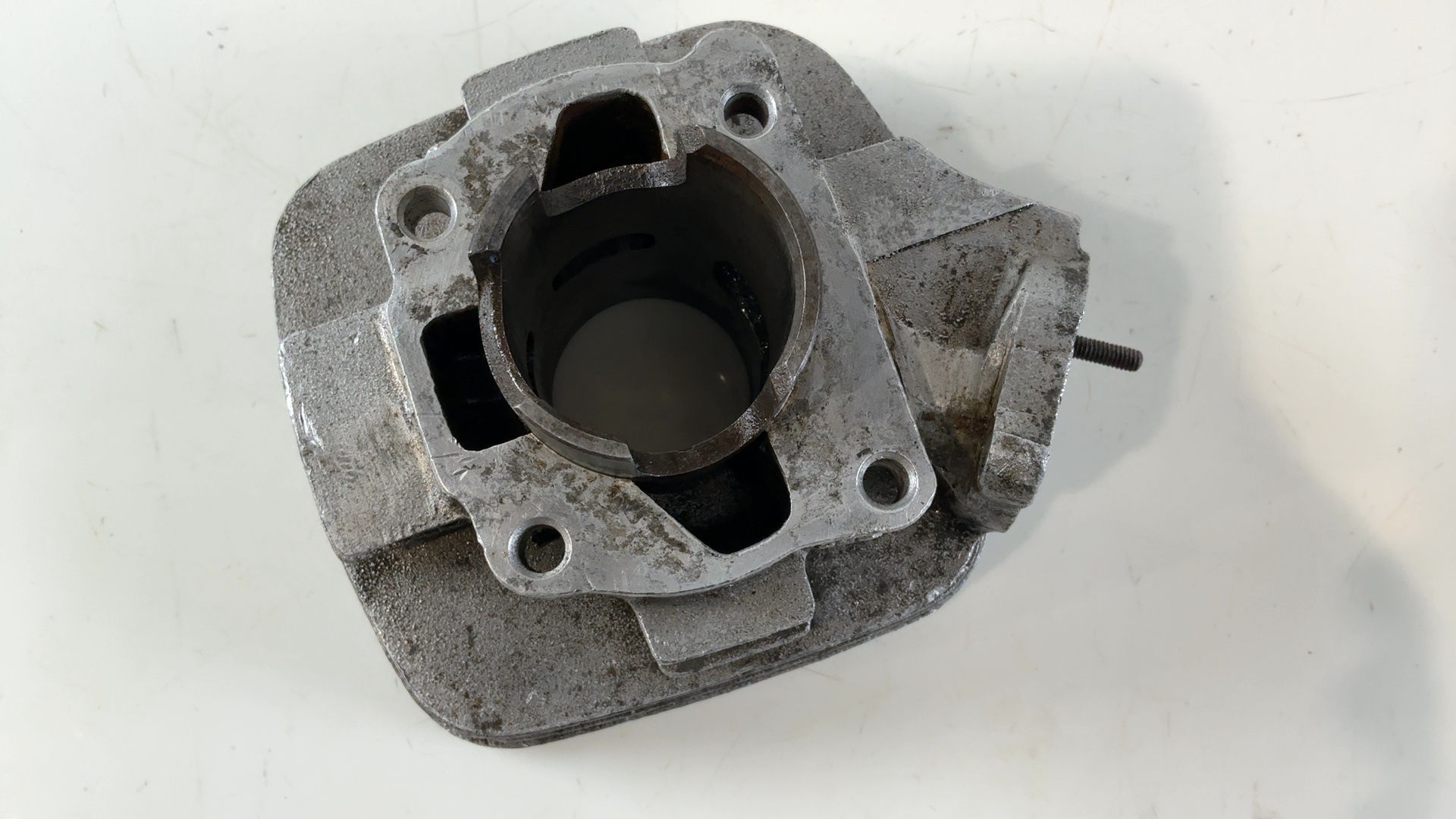 Suzuki TS100 Honcho 100cc Engine Cylinder Barrel 1973-1977 OEM 11210-25600 - Image 9