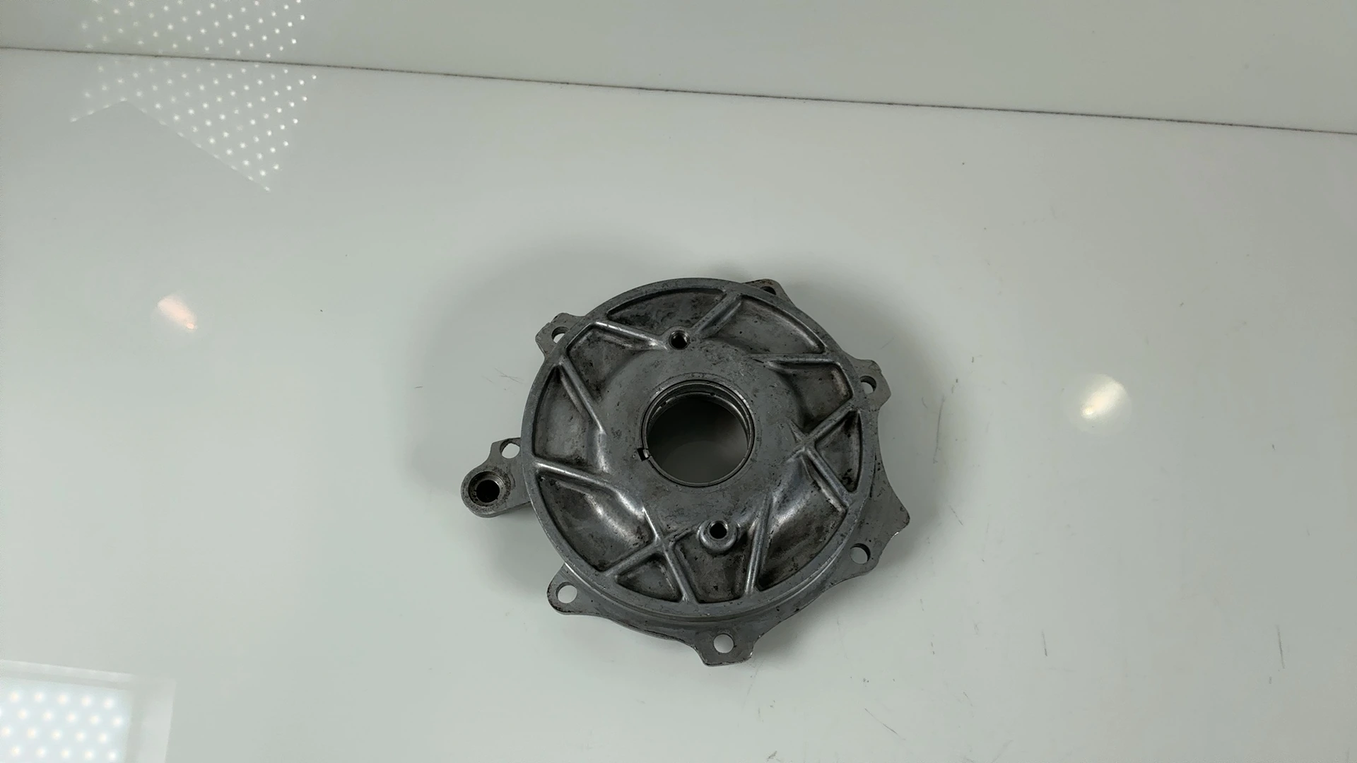 Honda CX500 Custom CX500C 500cc Crankshaft Holder Cap 1980-81 OEM 11140-415-000