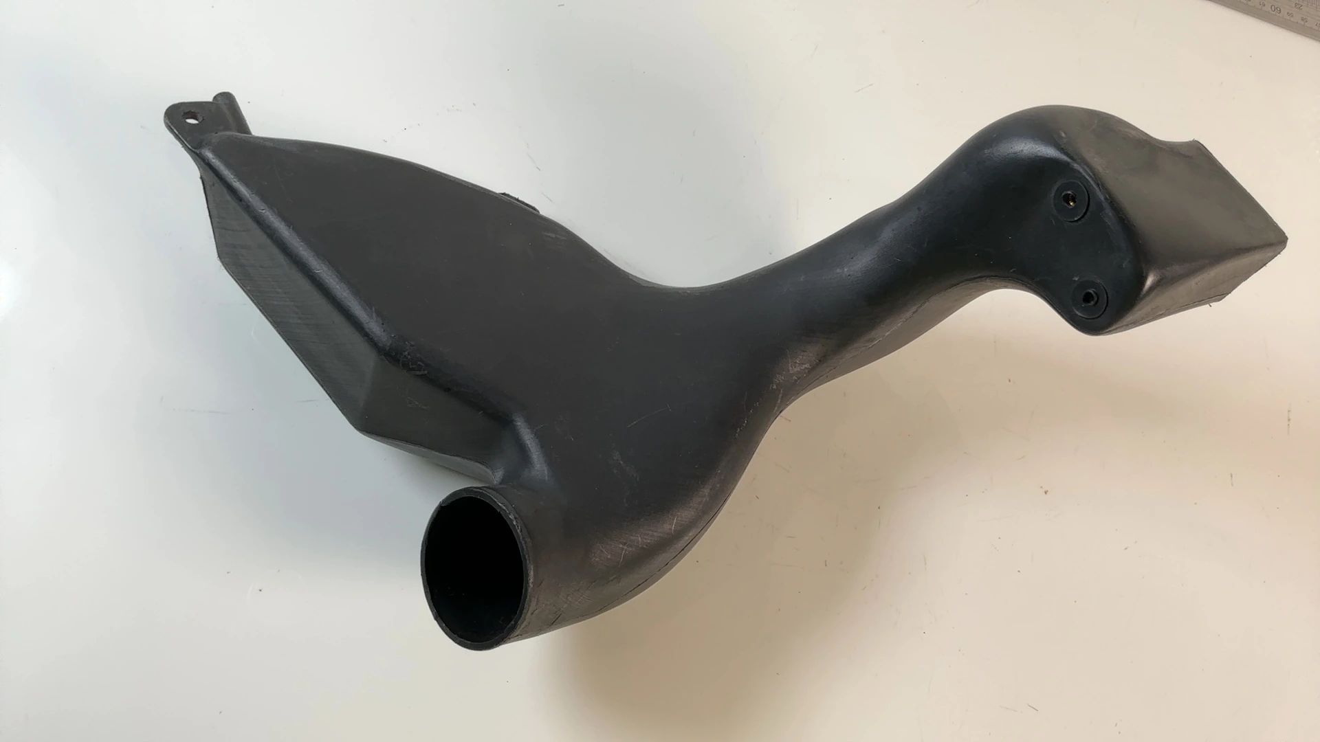 Yamaha YZF R6 RJ03 600cc Right Ram Air Intake Duct Pipe 1999-02 OEM 5EB-2838T-00 - Image 2