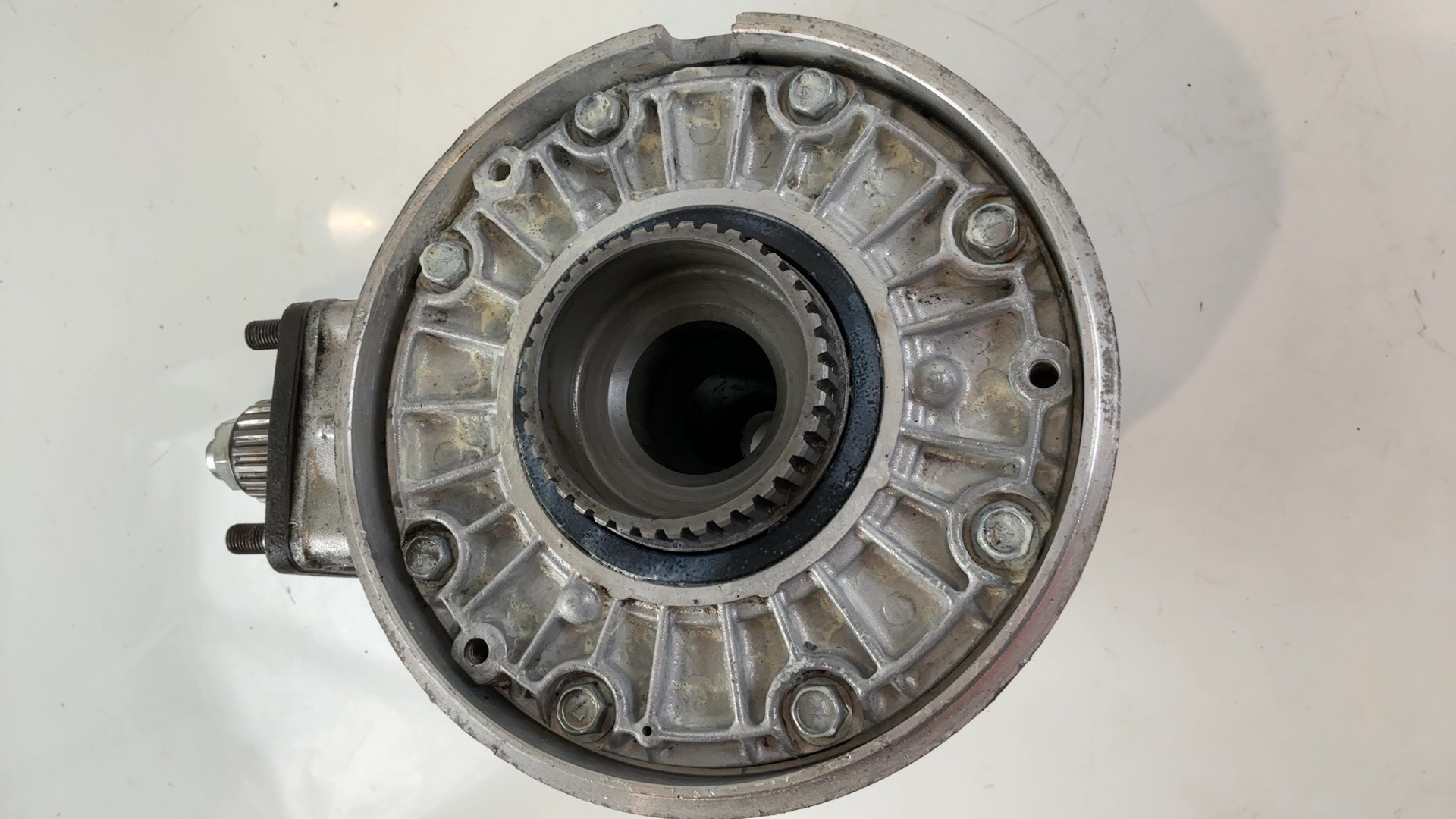 Kawasaki Z 1000 ST KZ1000E 1000cc Final Drive Gear Case 1979 1980 OEM 13101-1005 - Image 10