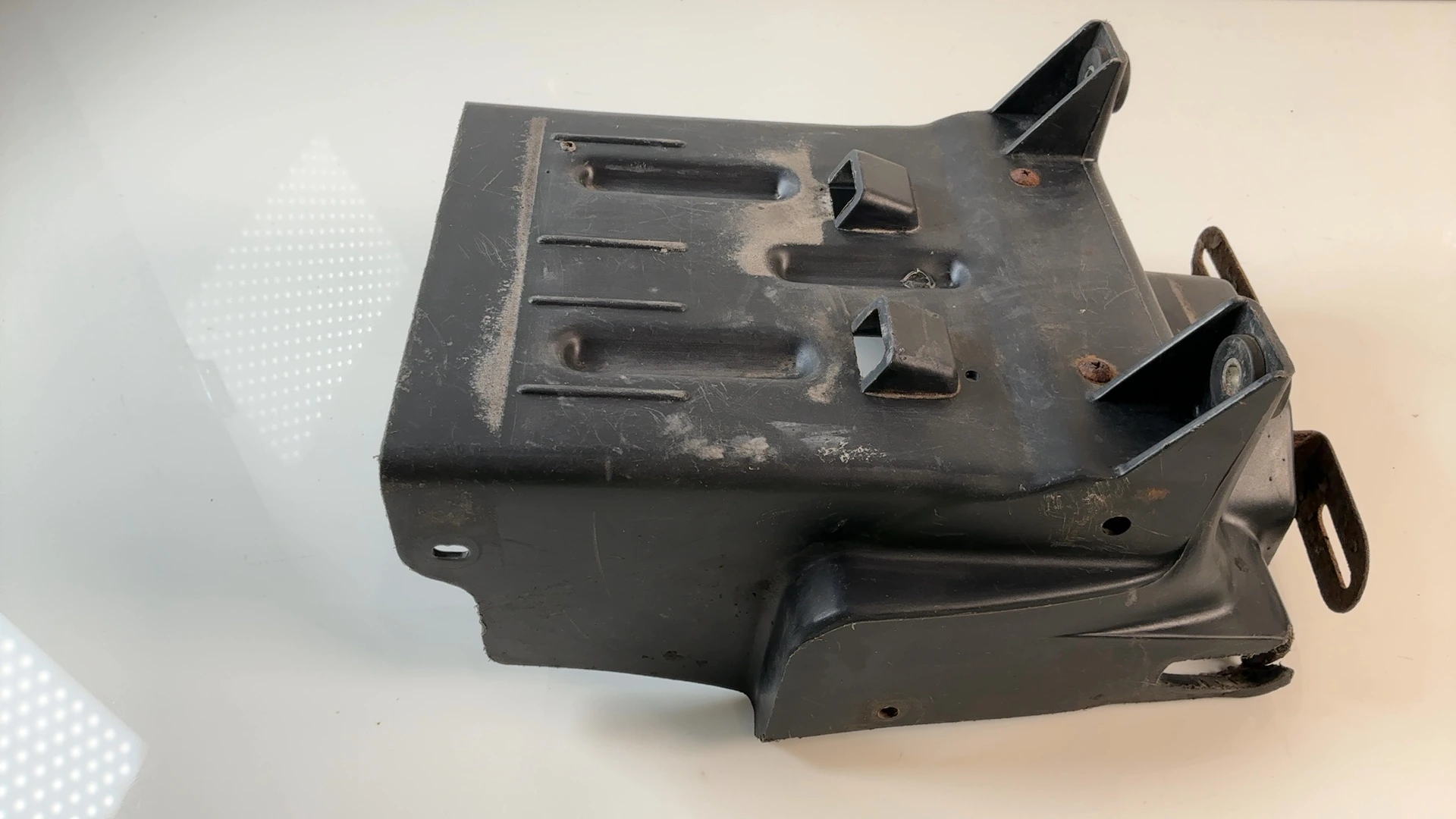 Kawasaki GPZ600R ZX600A 600cc Rear Inner Fender Mudguard 1985-89 OEM 35022-1215 - Image 5