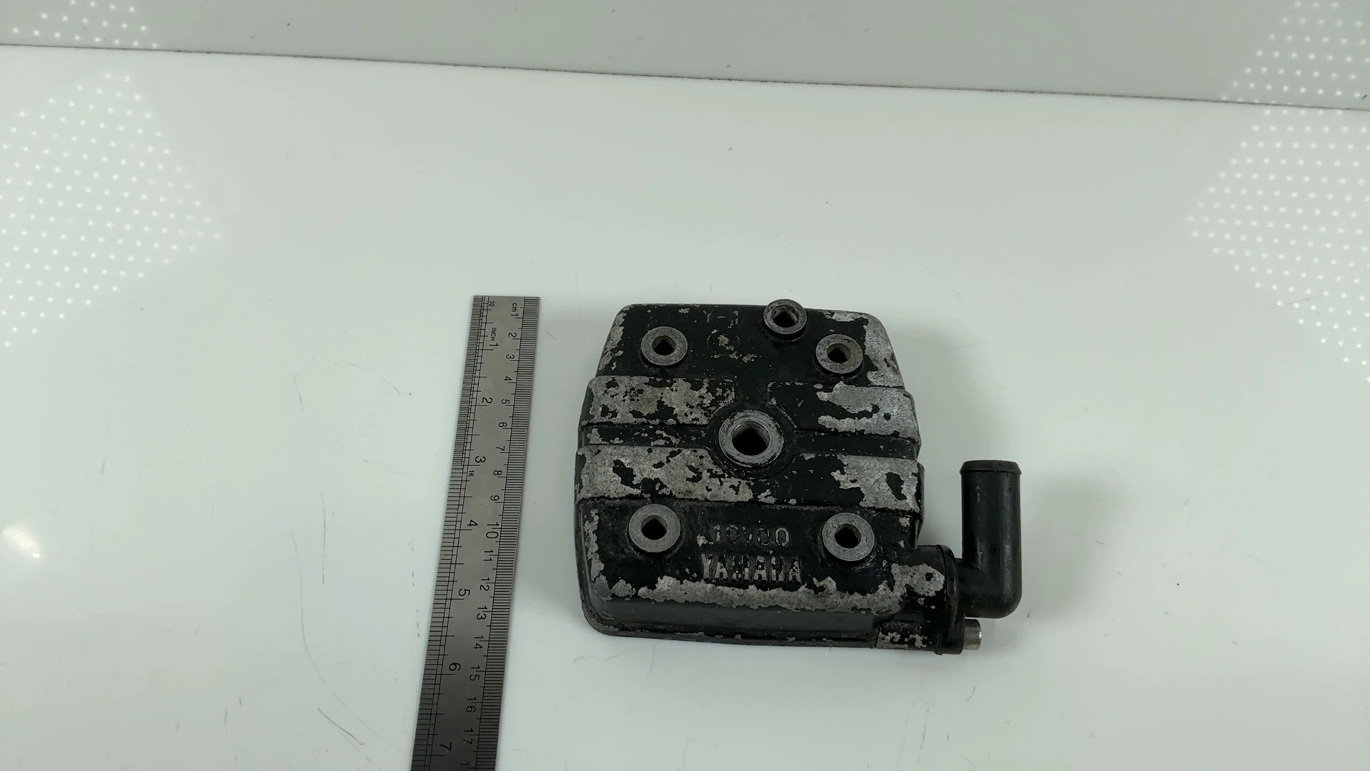 YAMAHA DT125LC 10V 125cc Cylinder Head 1982-1984 OEM 10V-11111-00-00 - Image 7
