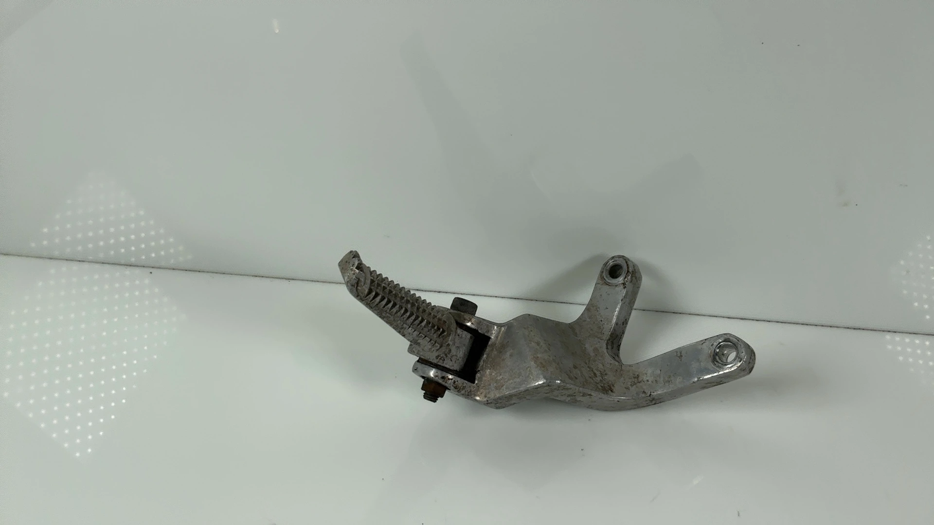 Yamaha YZF1000R Thunderace 4SV 1000 Pillion Footrest 1996-01 OEM 4SV-27430-00-00