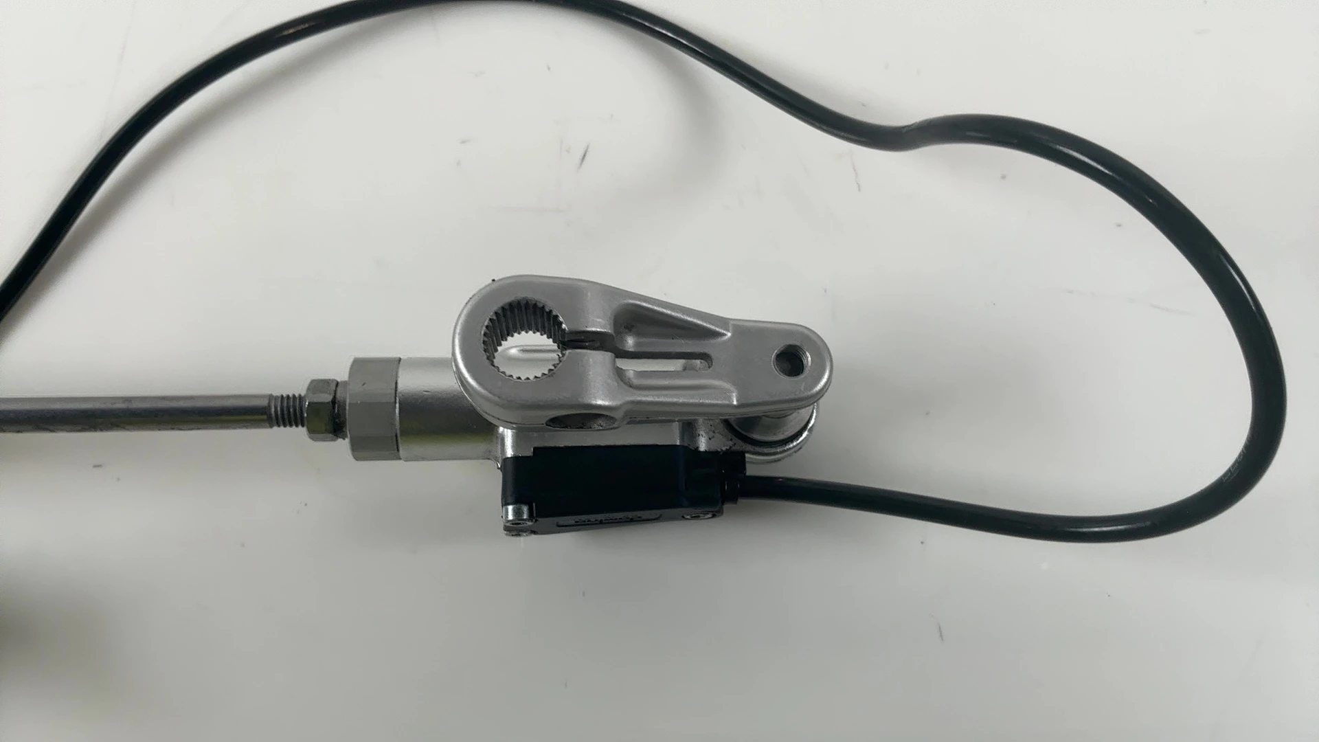Aprilia Tuono V4 Factory 1100 Quick Shifter 2021-2026 OEM 2B002890 - Image 7
