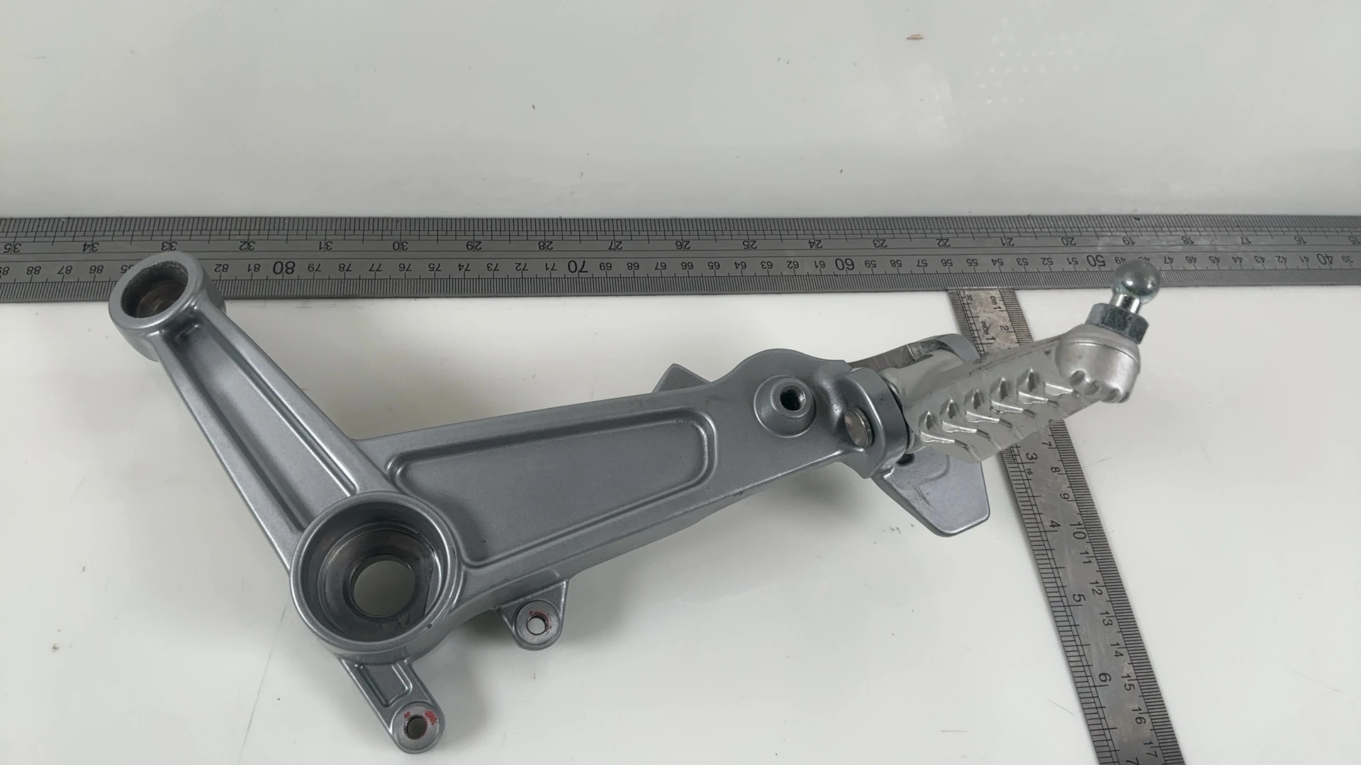 Aprilia RS 660 Tuono Front Right Foot Rest Hanger Bracket 660cc 2021-26 2B005203 - Image 3