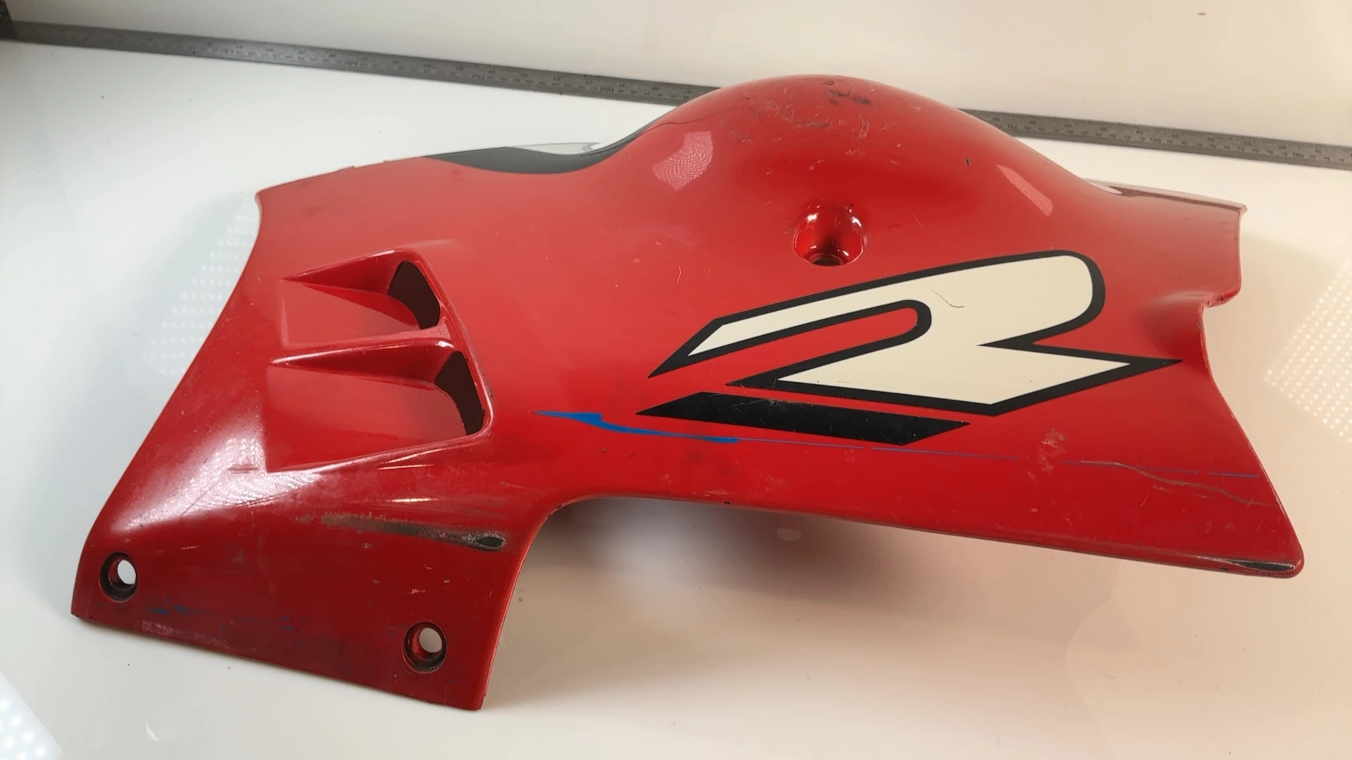 Suzuki GSX-R 1100 GV73B 1100cc Left Mid Fairing 1990 1991 OEM 94481-17C00 - Image 6