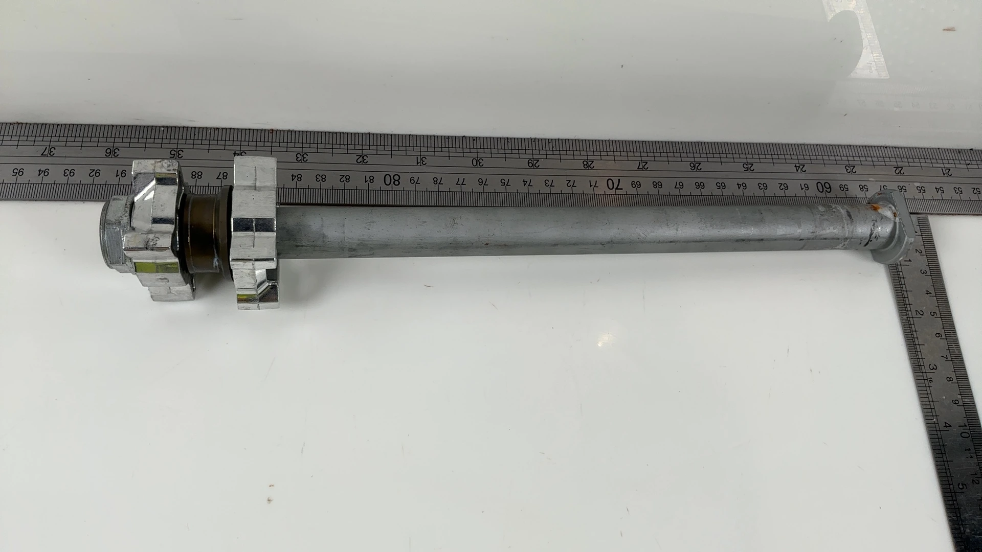 Aprilia RS660 Tuono 660 660cc Rear Wheel Axle Shaft 2021-2026 OEM 2B006173 - Image 2