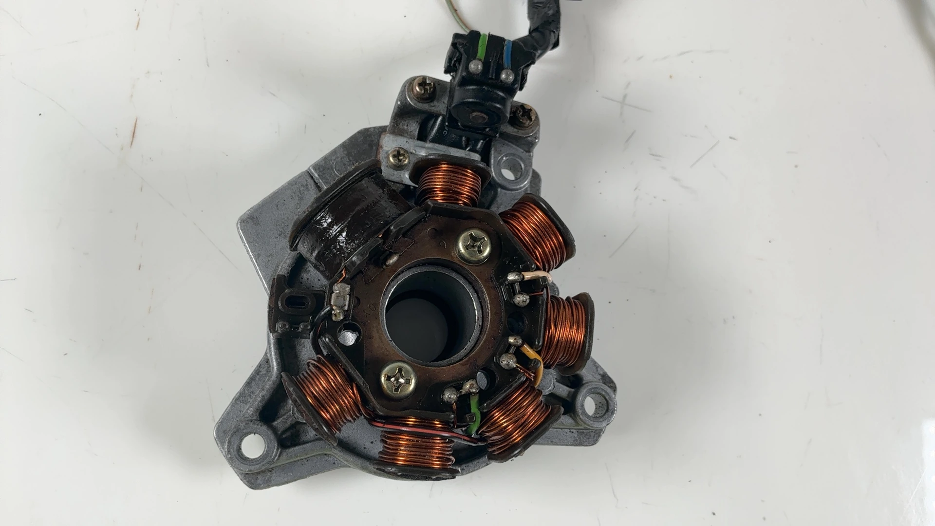 Honda CG125 CG125W 125cc Stator Coil and Plate 1999-2000 OEM 31120-KY0-981 - Image 6