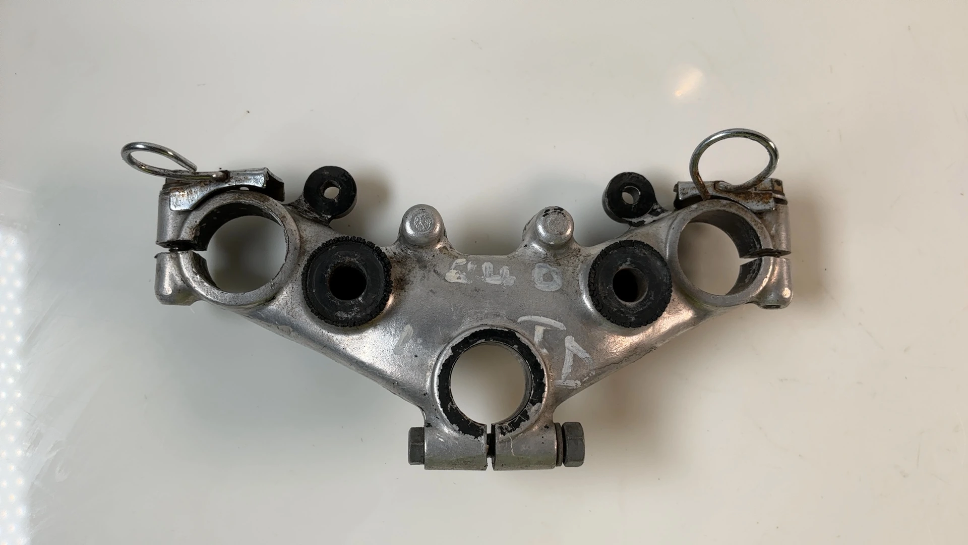 Kawasaki KZ440 LTD KZ440-A Upper Fork Bridge 1980 1981 OEM 44039-1023 Japan - Image 2