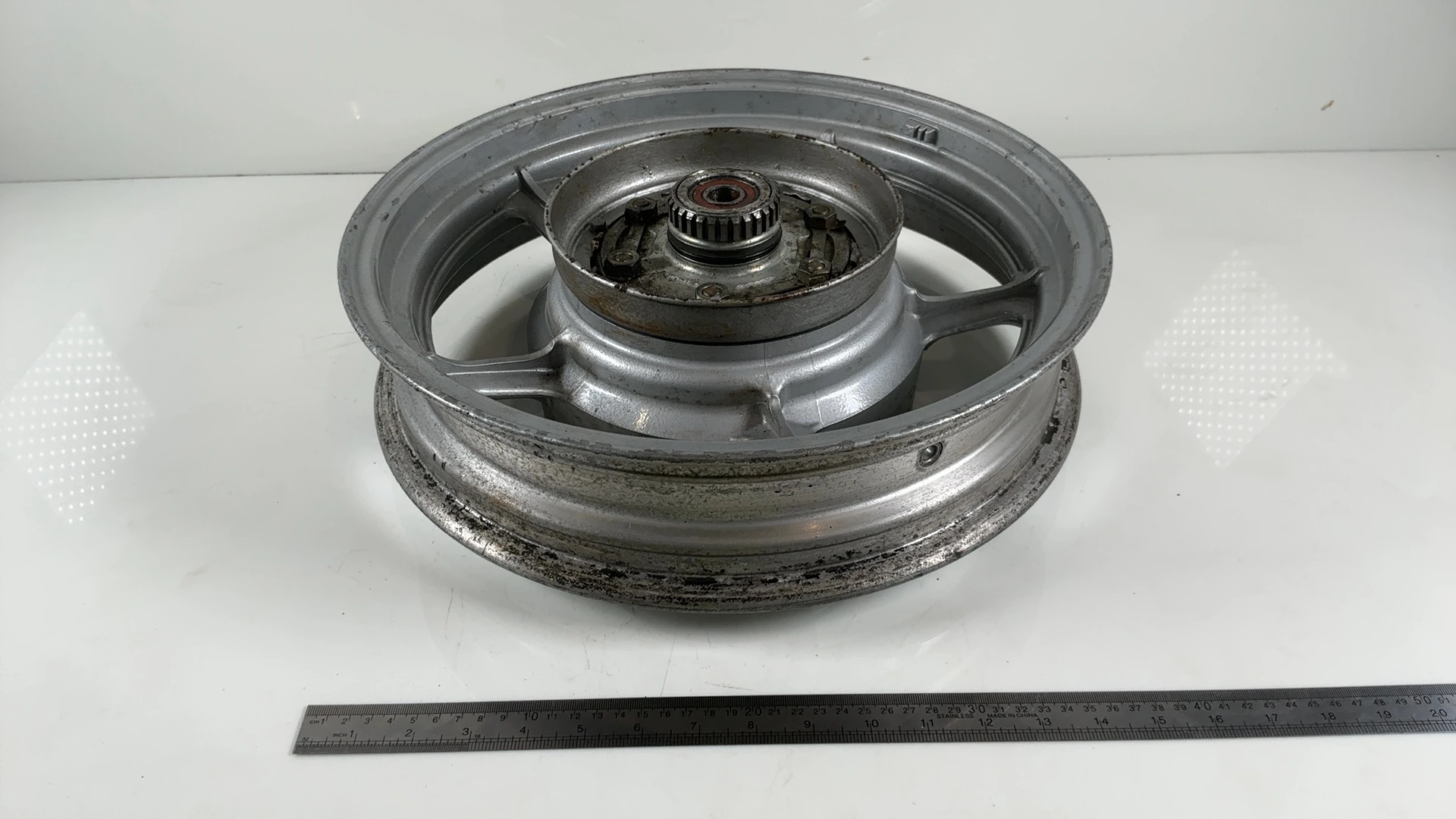 Yamaha Virago XV1100 1100cc Rear Wheel Rim 1986-1999 OEM 42H-25338-01-P1 - Image 5