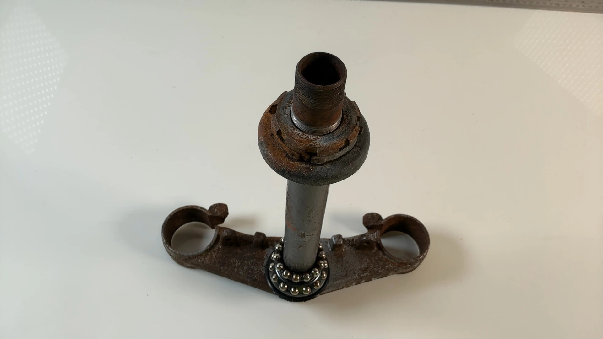 Honda NTV650 RC33 650cc Lower Triple Tree Clamp Yoke 1988-1997 OEM 53200-MS9-000 - Image 6