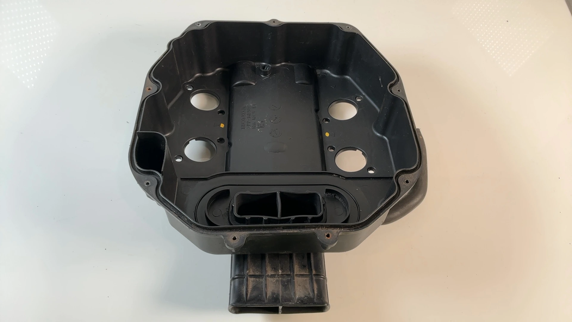 Honda ST1300 Pan European 1300 Lower Airbox Housing 2003-2018 OEM 17221-MCS-G01 - Image 2
