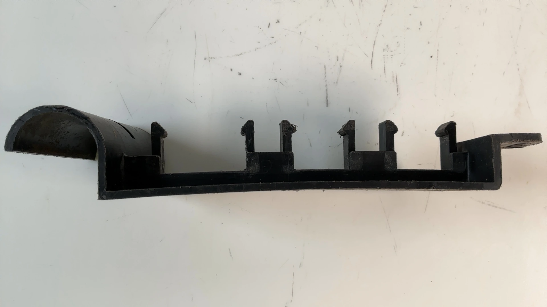 Suzuki GSX 400 F GSX400F 400cc Electrical System Plastic Support Bracket 1982 - Image 7