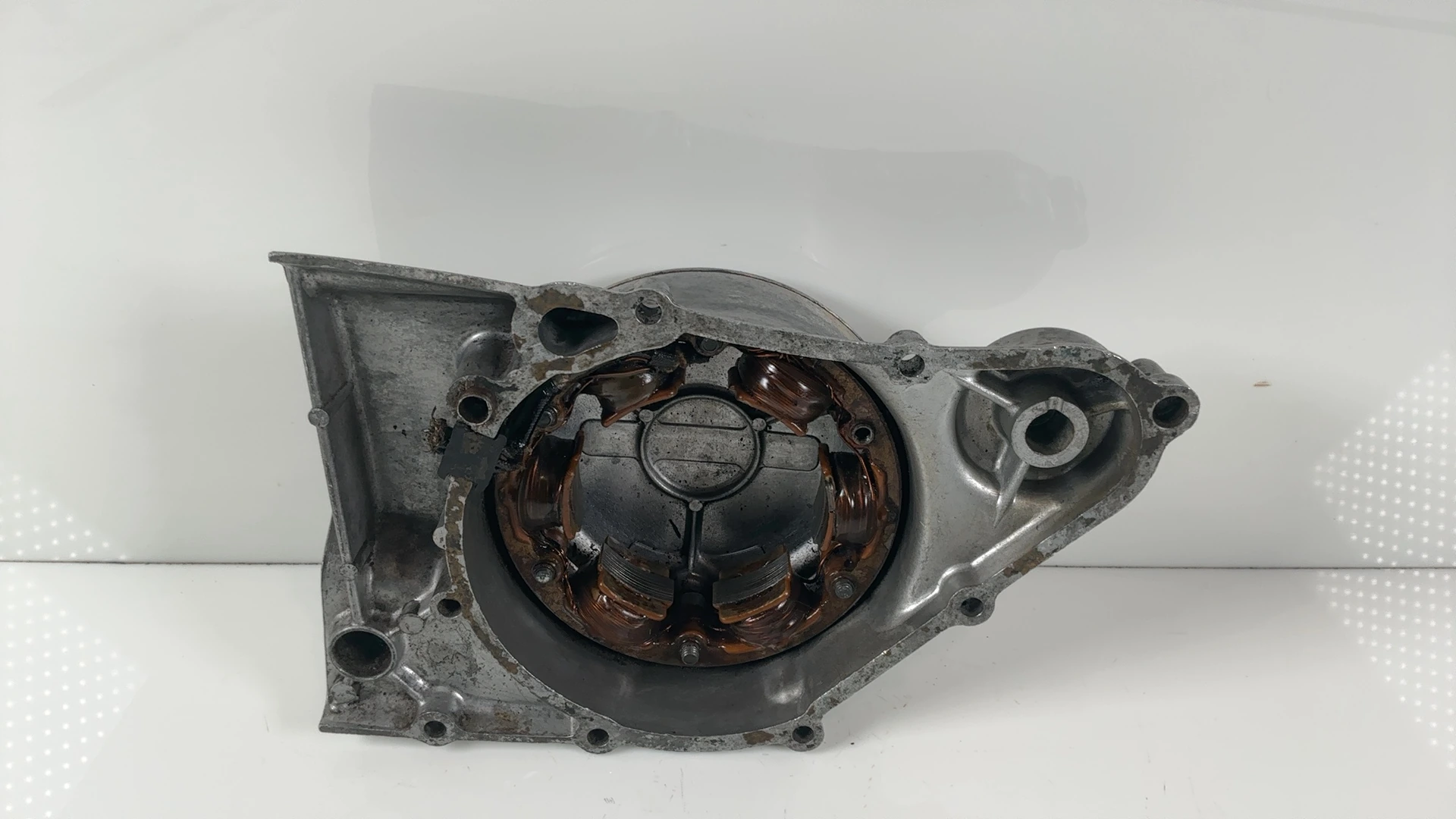 Honda CB200T CB200 200cc Stator Generator Cover 1974-1976 OEM 31102-354-005 - Image 2