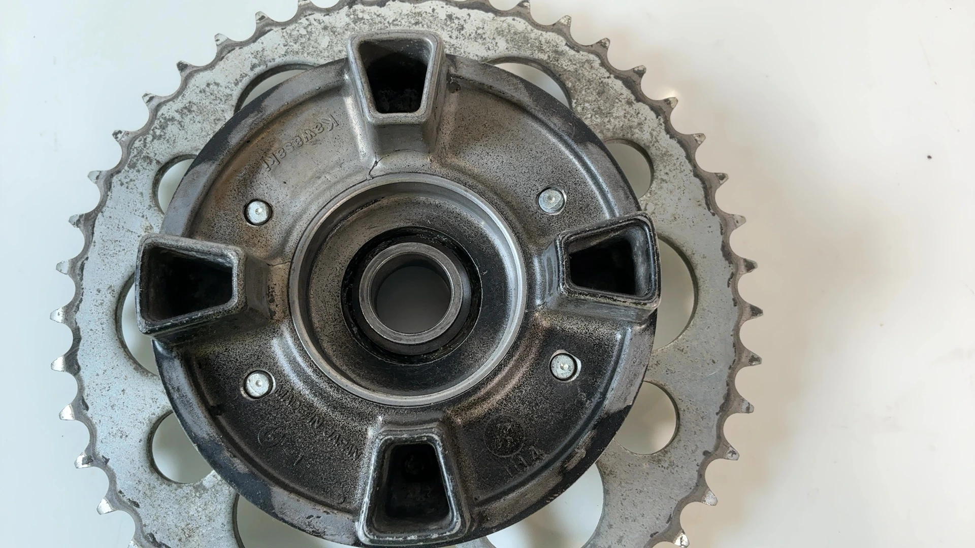 Kawasaki Ninja ZX7 ZX750J 750cc Rear Sprocket Hub Carrier 1991-92 OEM 42033-1203 - Image 6