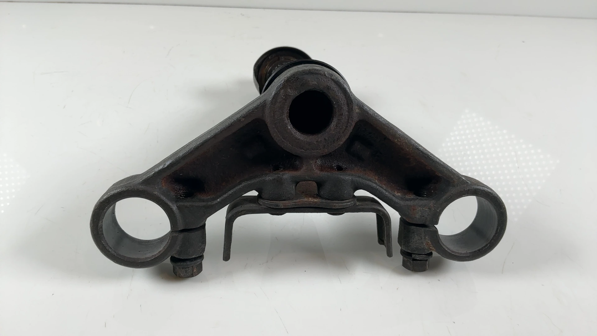 Yamaha XS400 XS400H 400cc Lower Triple Tree T Stump 1980-81 OEM 2L0-23340-00-90 - Image 6