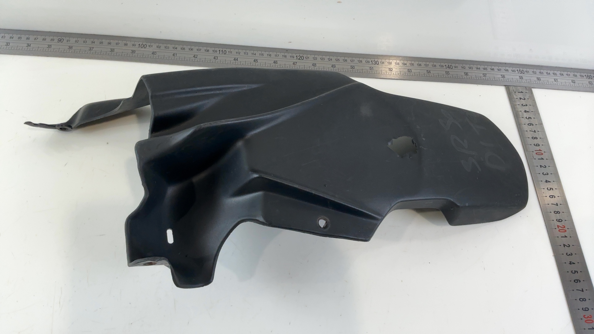 Aprilia SR 50 LC DiTech 50cc Rear Fender Mudguard 2000 2004 OEM AP8226660 - Image 3