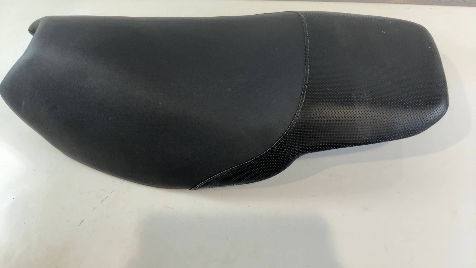 Peugeot Speedfight 2 50cc 100cc Dual Seat Saddle Bench 1997-2009 OEM 1173482700 - Image 9