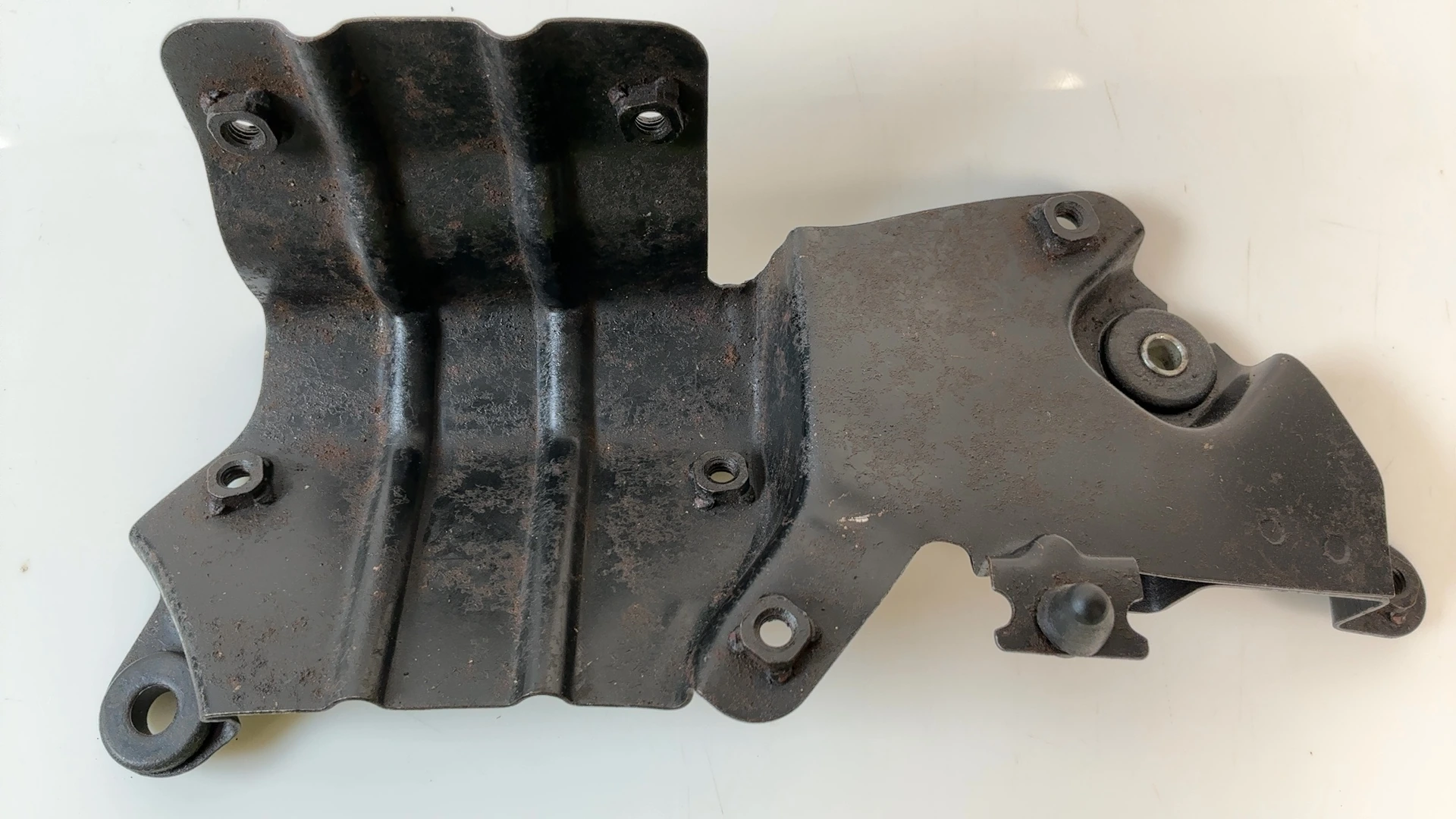 Suzuki GS700 GS700E 700cc Electrical Regulator Bracket 1985 1986 OEM 32870-31300