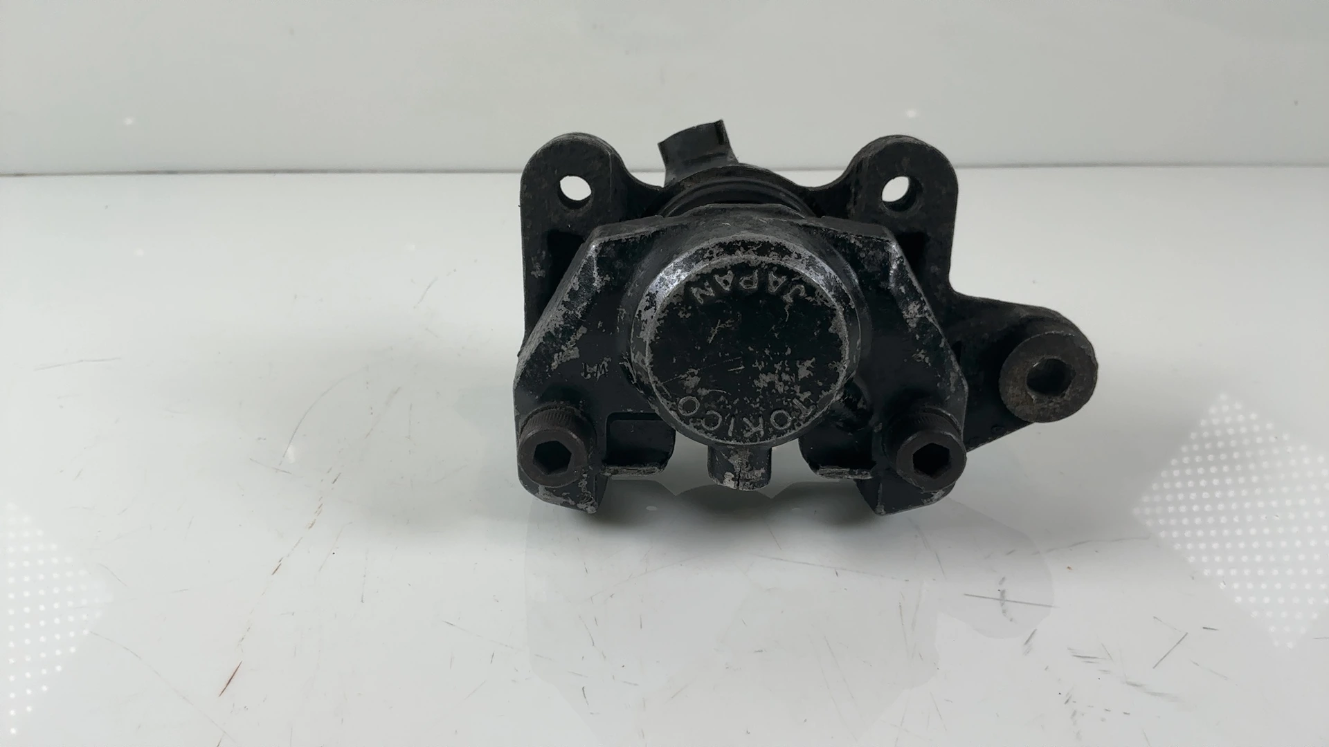 Suzuki GSX750 GR72A 750cc Rear Brake Caliper 1984-1986 OEM 69100-34220