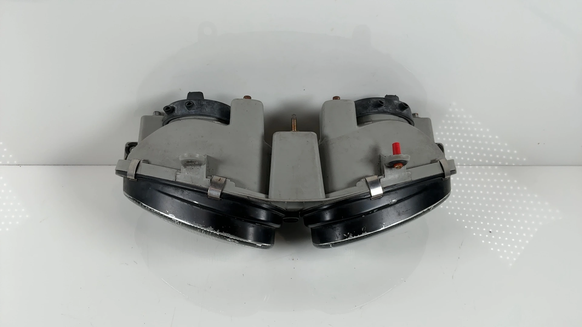 Triumph Sprint RS ST 955cc Front Headlight 1999-2004 OEM T2705185 - Image 5