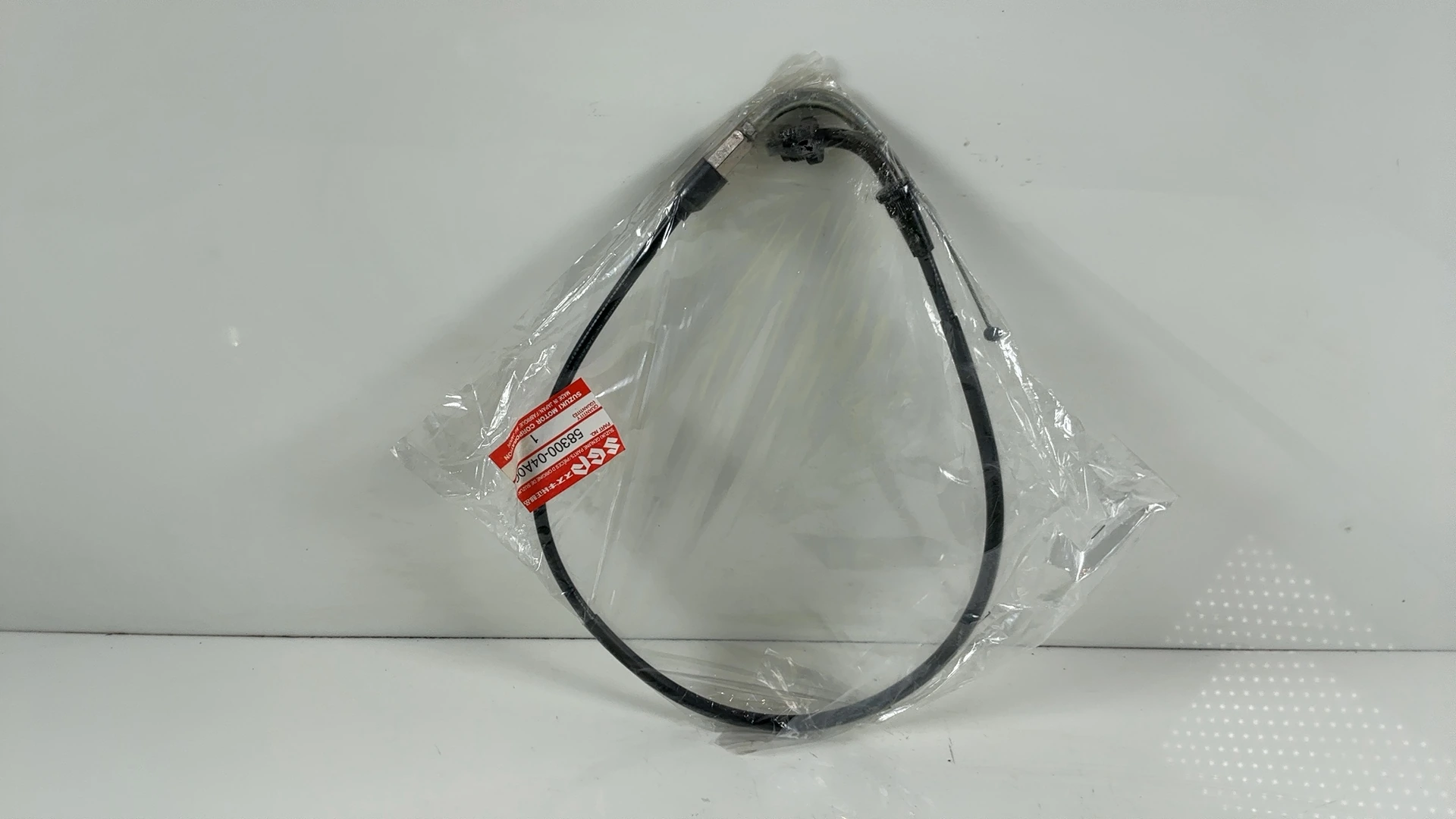 Suzuki GN250 GN250E 250cc Throttle Cable 1985-2001 OEM 58300-04A00 - Image 1