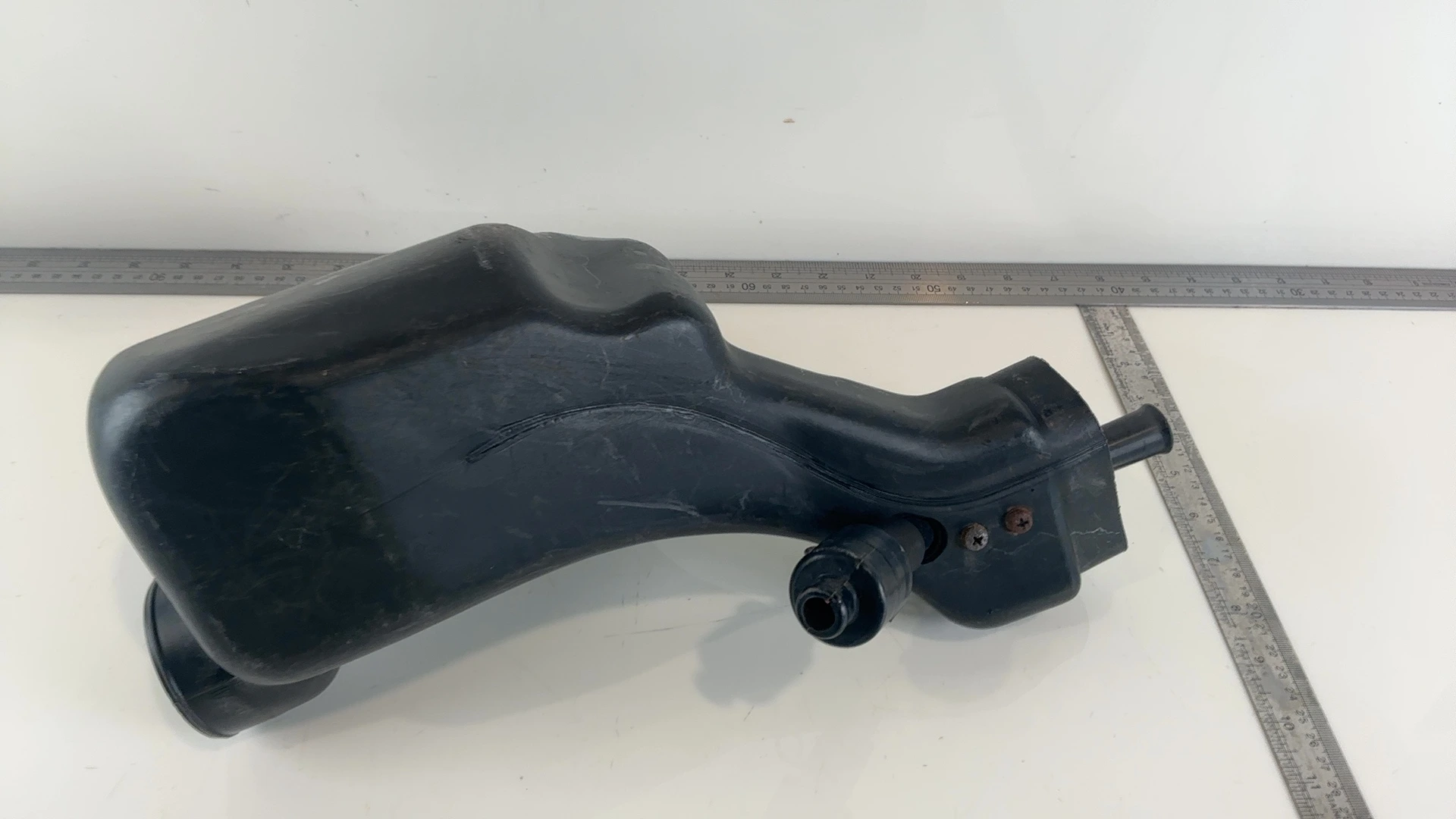Kawasaki ZZR600 ZX600E 600cc Left Ram Air Intake Tube 1993-2005 OEM 14073-1549 - Image 5