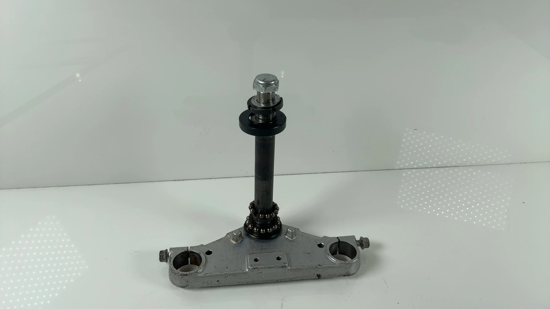 Suzuki Intruder VL250 250cc Lower Triple Tree 2012-2015 OEM 51410-26F00