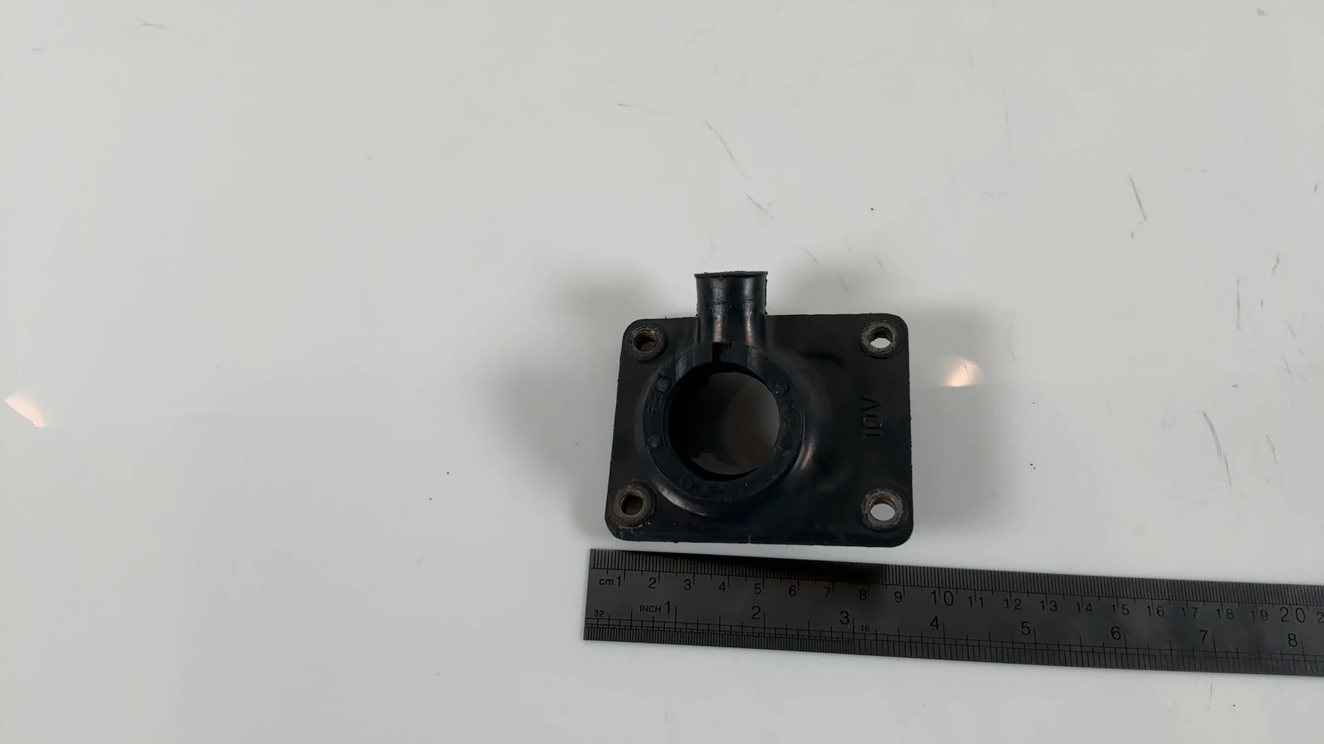 YAMAHA RD125LC 10V 125cc Intake Inlet Manifold Boot 1982-84 OEM 10V-13565-01-00 - Image 2