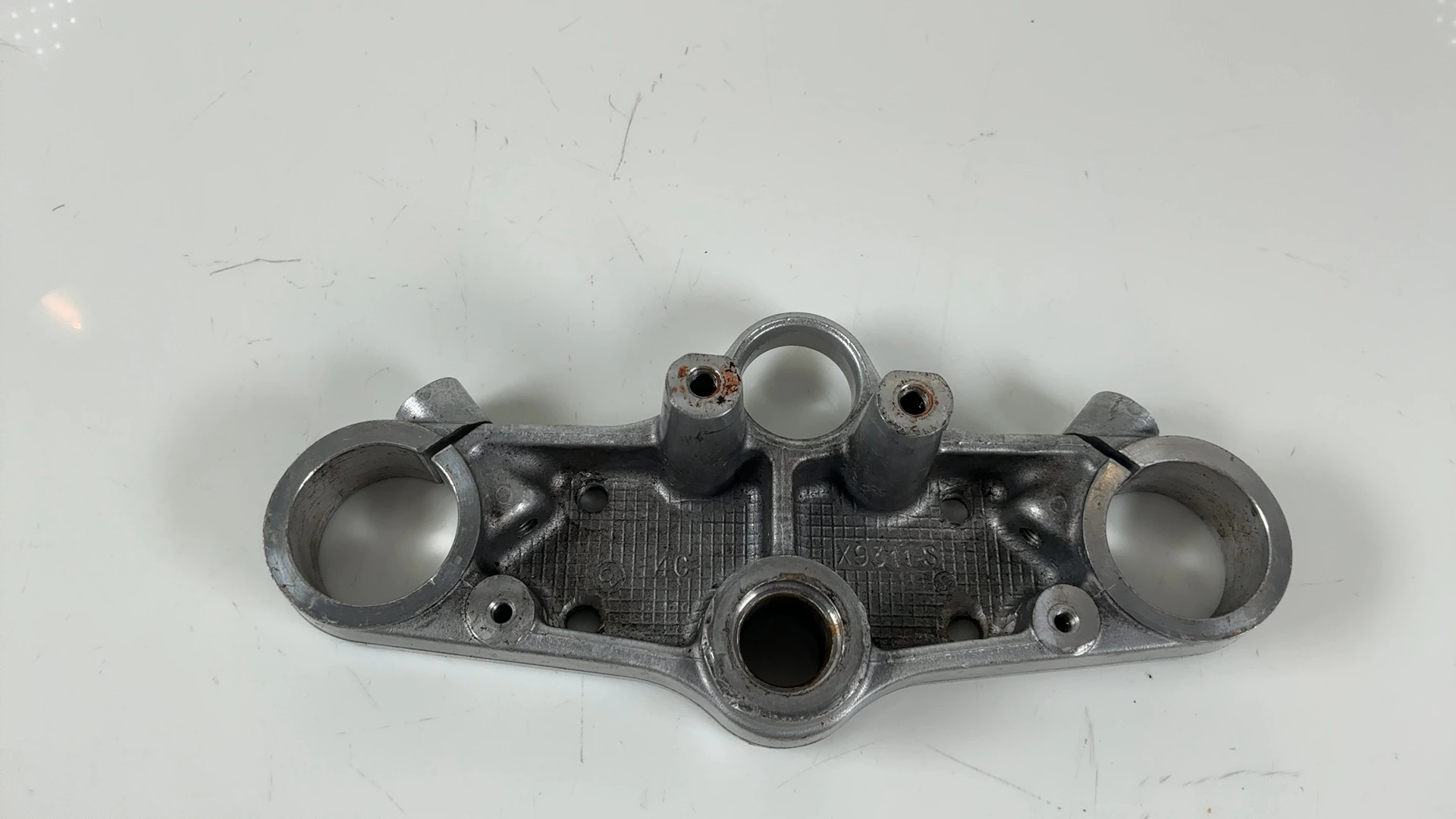 SUZUKI SV650S SV650 650CC Upper Triple Clamp 1999-2002 OEM 51311-19F00 - Image 4