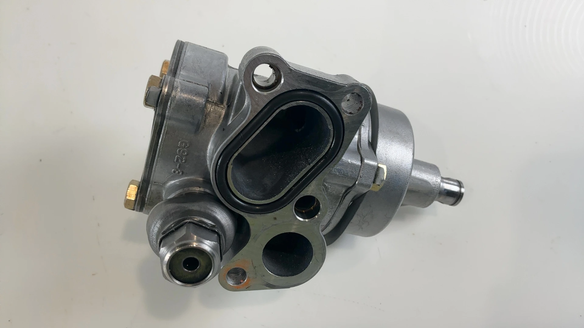 Suzuki GSXR Katana GSX750F 750 Engine Oil Pump 1988-1993 OEM 16400-06B10 - Image 3