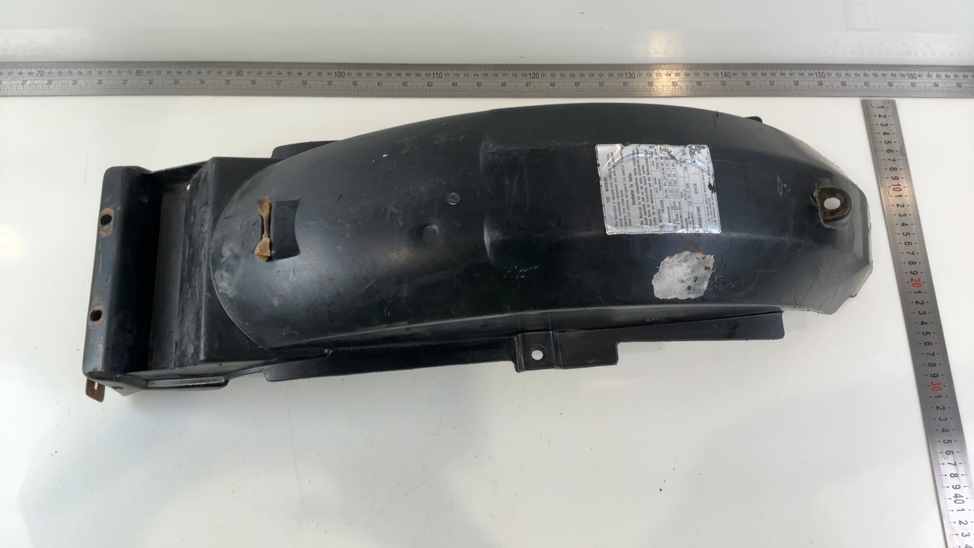 Suzuki GS500E GS500 500 CC Rear Inner Fender 2001-2003 OEM 63111-01D00 - Image 3