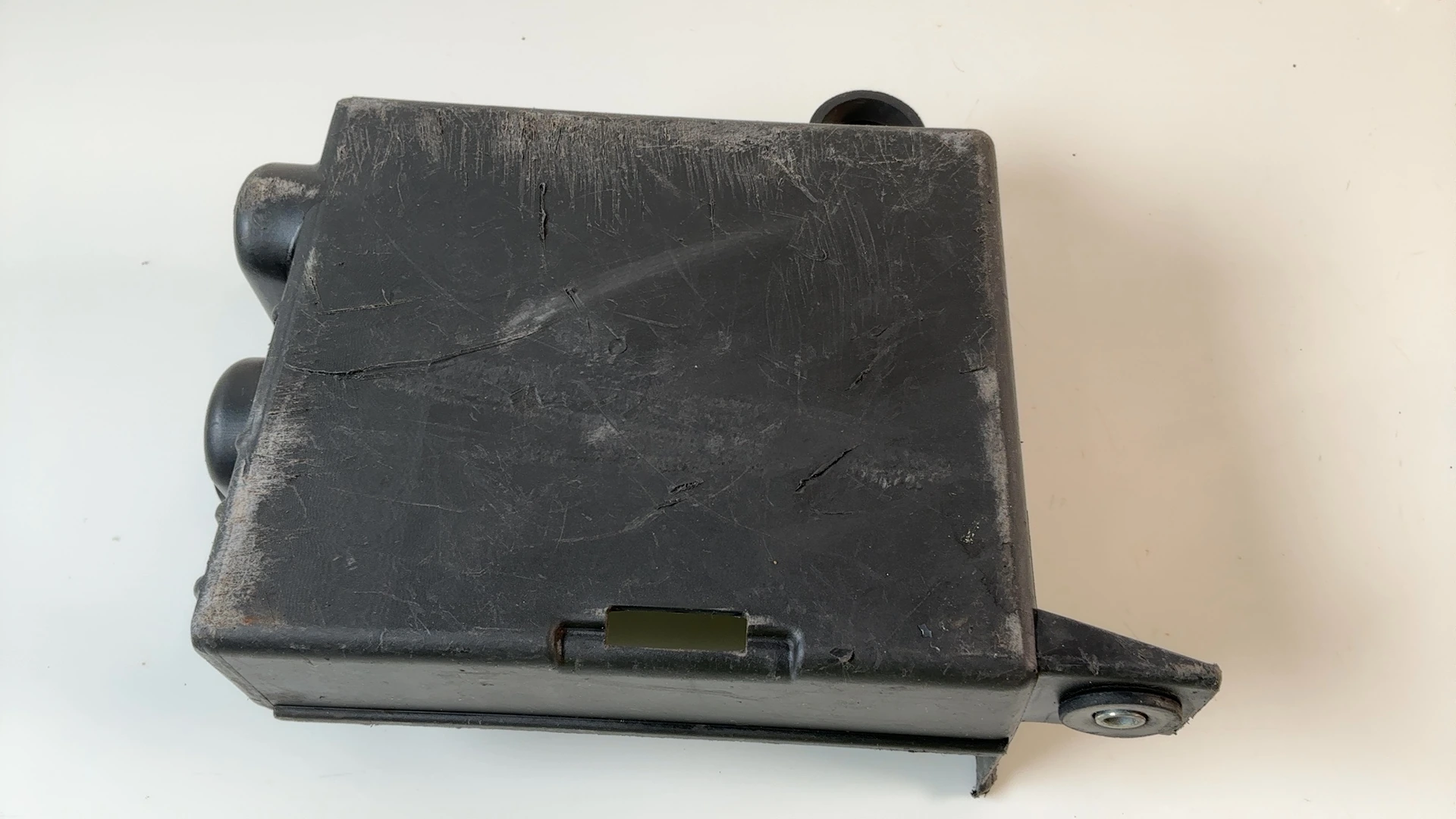 Yamaha XJ900F 31A 900cc Battery Box 1983-1984 OEM 31A212400000  31A - Image 6