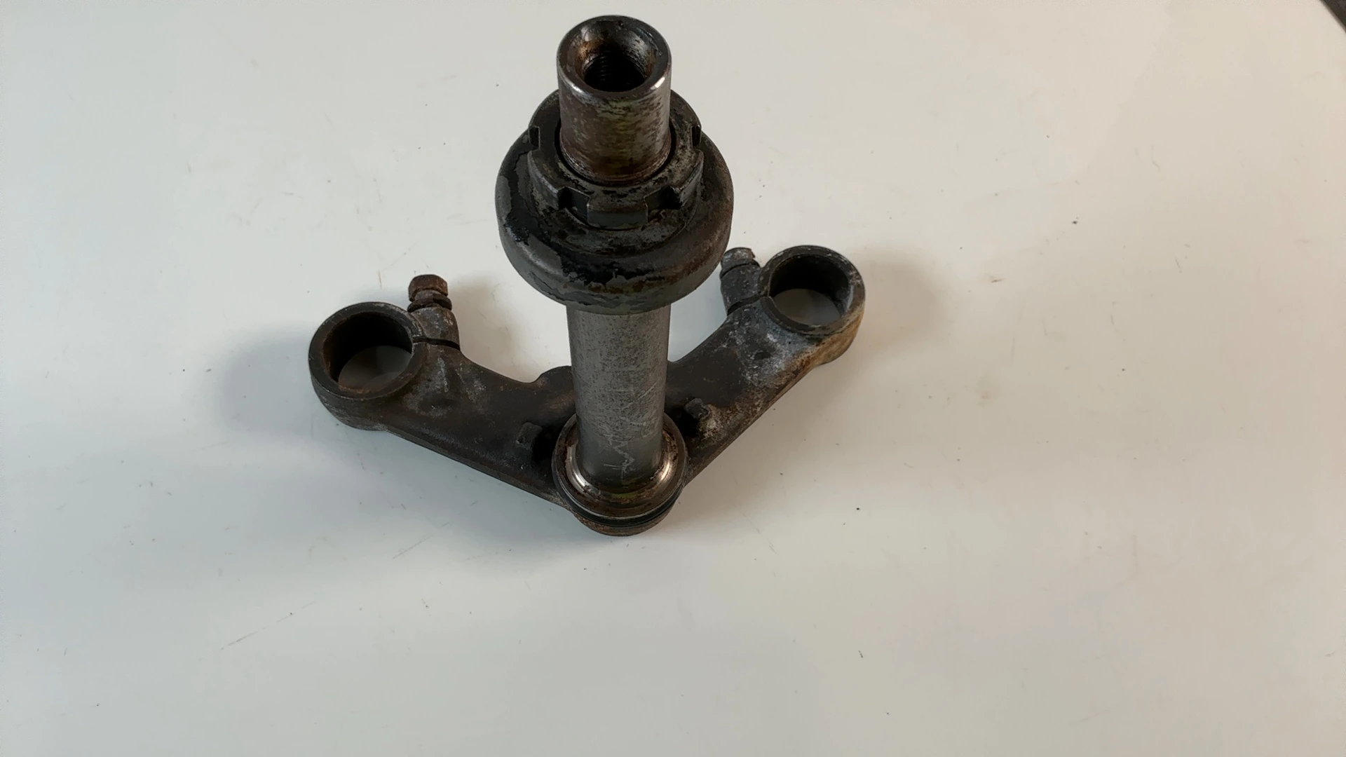 Yamaha TZR 50 5WX 50cc Lower Triple Tree Stem 2003-2013 OEM 5WX-F3340-00-00 - Image 6