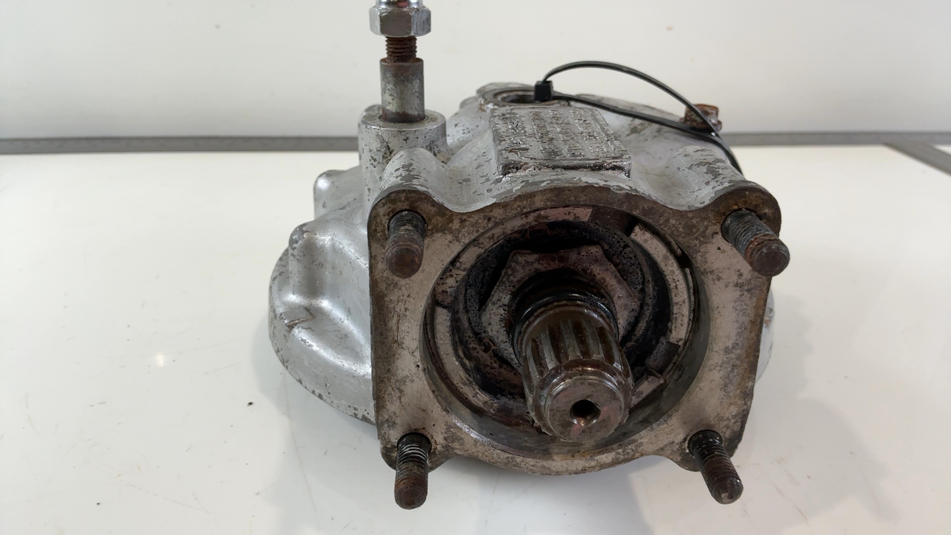 Kawasaki Vulcan VN750 750CC Final Drive Rear Differential 1990-92 13101-1124-7J - Image 5