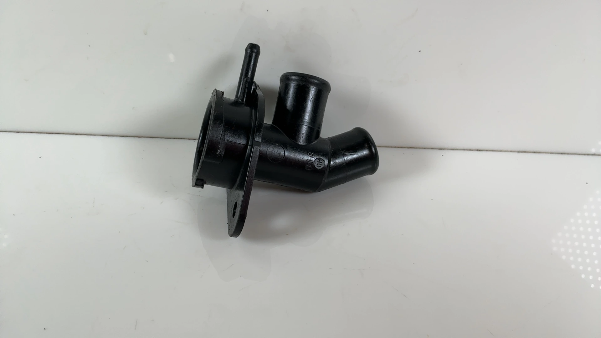 Yamaha FZR600 3HE 600cc Radiator Filler Neck 1989-1999 OEM 2TK-12590-00-00 - Image 2