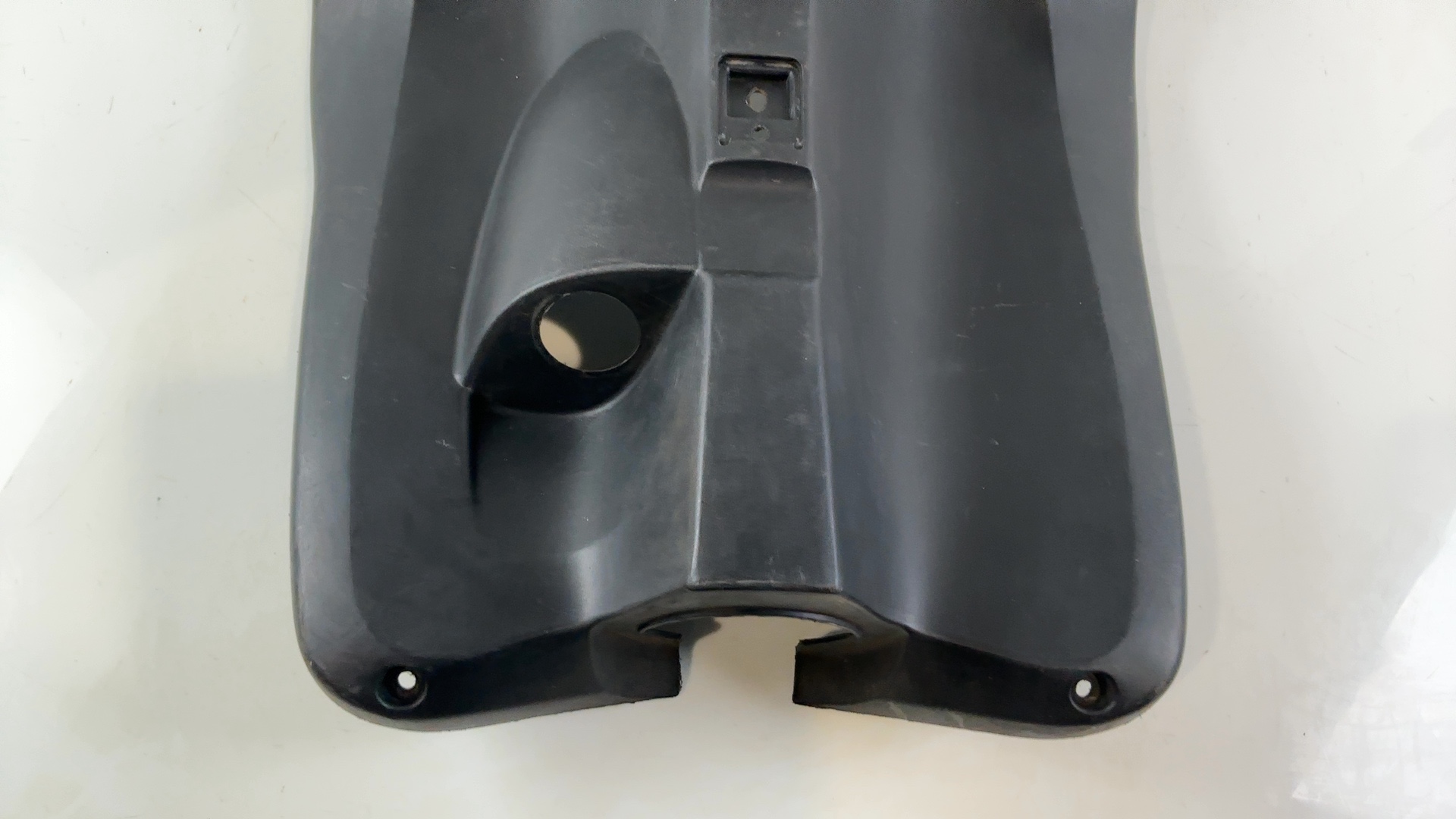 Yamaha Neo's YN50 50cc Inner Leg Shield Panel 2008-2015 OEM 5C2-F8312-00-00 - Image 4