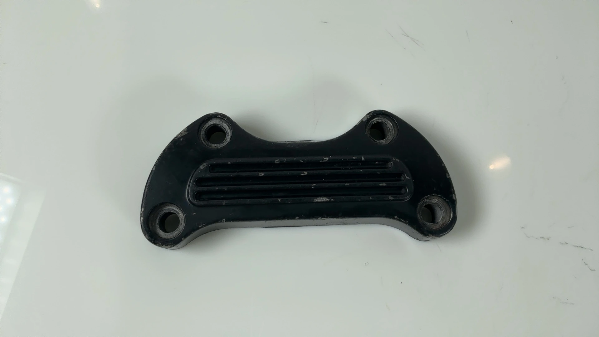 Harley Sportster XL883 883cc Handlebar Clamp Riser 1997 1998 OEM 56108-95 - Image 2