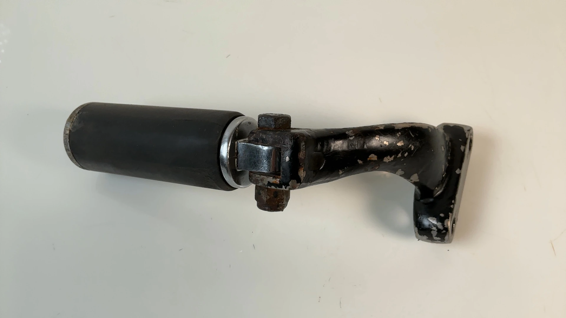 Harley Sportster XL1200 Passenger Foot Peg Bracket 1990-2003 OEM 50942-90A - Image 1
