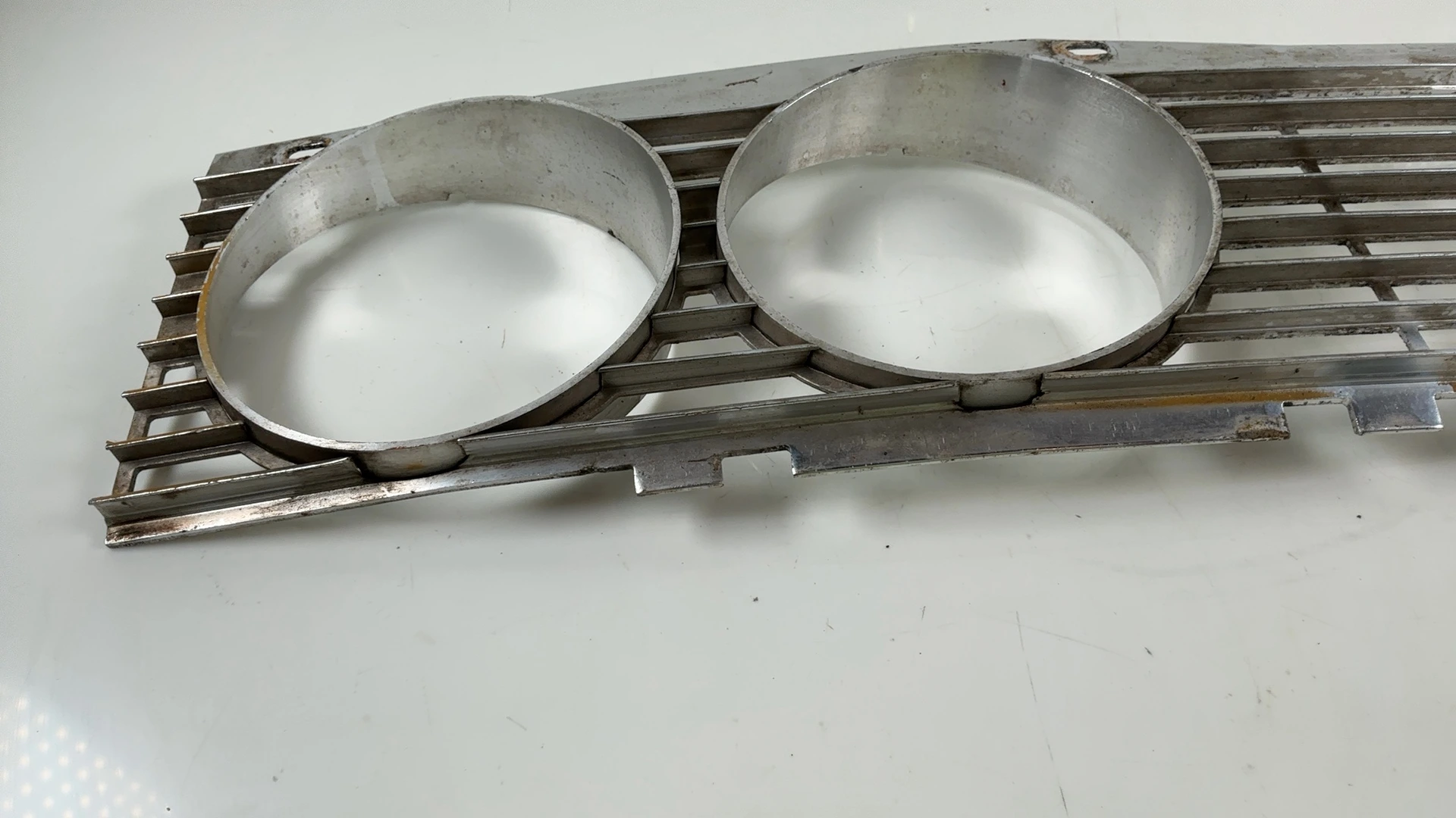 Rover P6 2000 S1 1980cc Front Grille LH Left Hand 1963-1970 OEM 364196 - Image 9