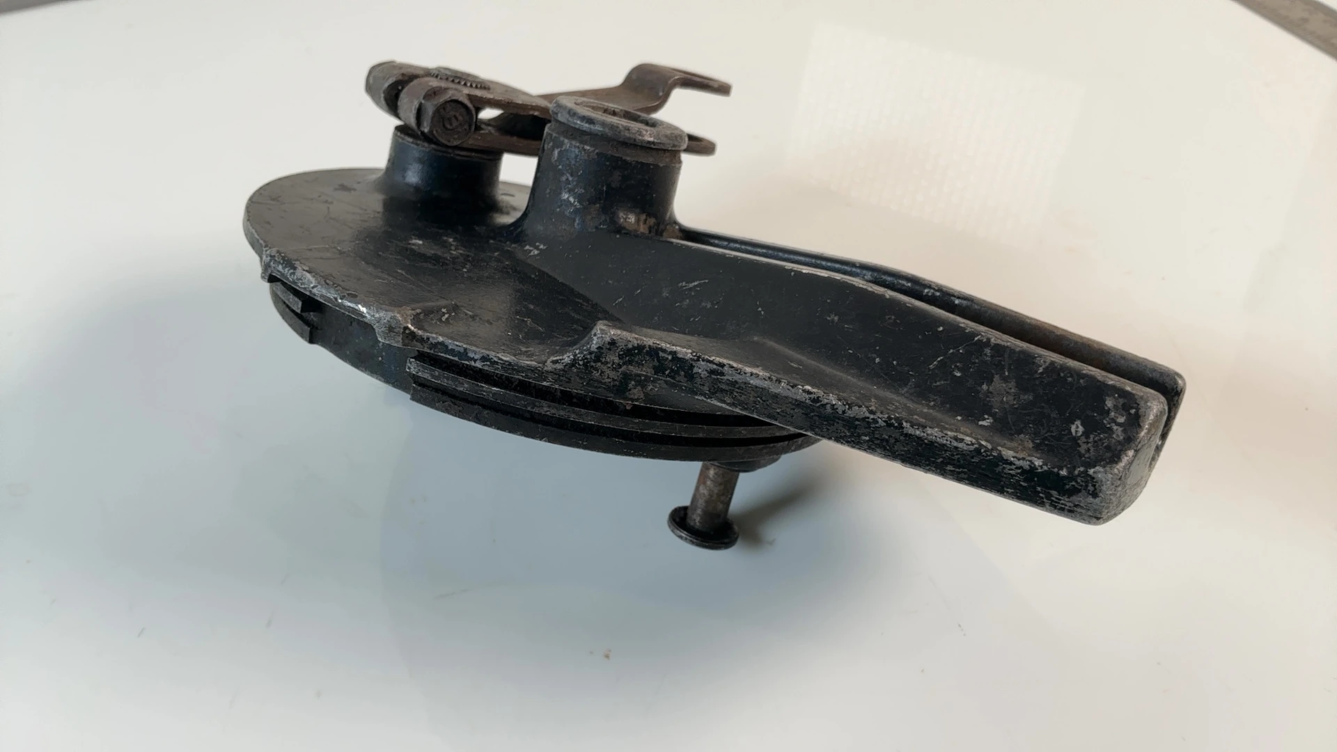 Honda XR200R 200cc Rear Brake Drum Plate 1984-2002 OEM 43100-KK0-000 - Image 4