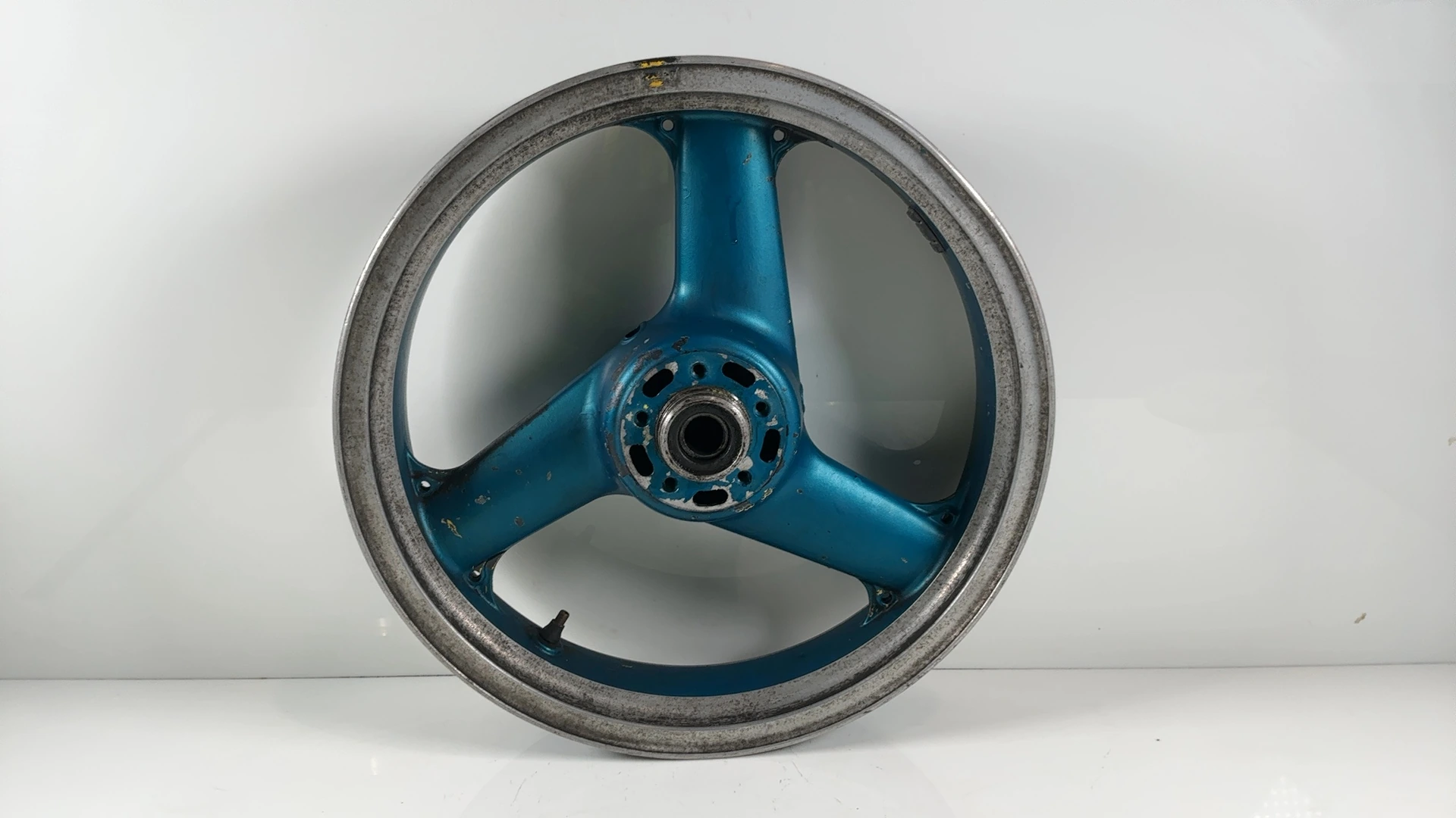 Kawasaki Ninja ZX-7R ZX750P 750cc Front Wheel Rim 1996-2003 OEM 41073-1496