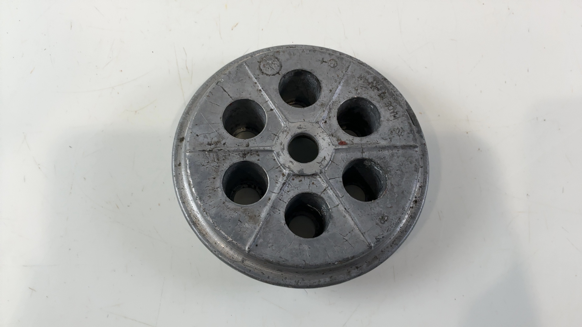 Suzuki GS550 GS550E 550cc Clutch Pressure Plate 1977-1981 OEM 21462-14301 - Image 1