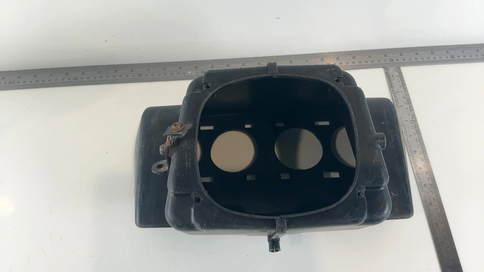 Suzuki GSX-R Slingshot GR77A 750cc Air Filter Box 1988-1992 OEM 13720-17C00 - Image 3