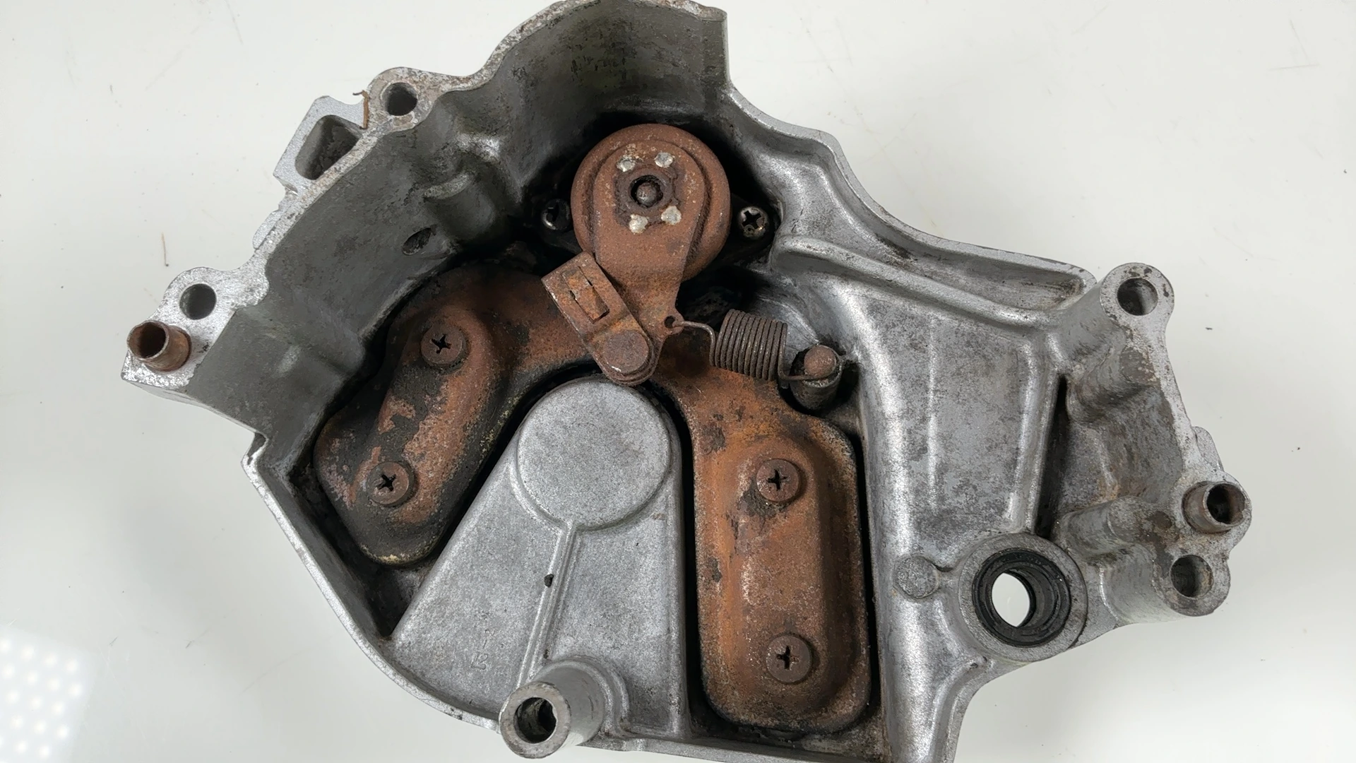 Yamaha FZR600 FZR600R 600 cc Front Drive Sprocket Cover 1989-99 2TK-15411-00-00 - Image 2