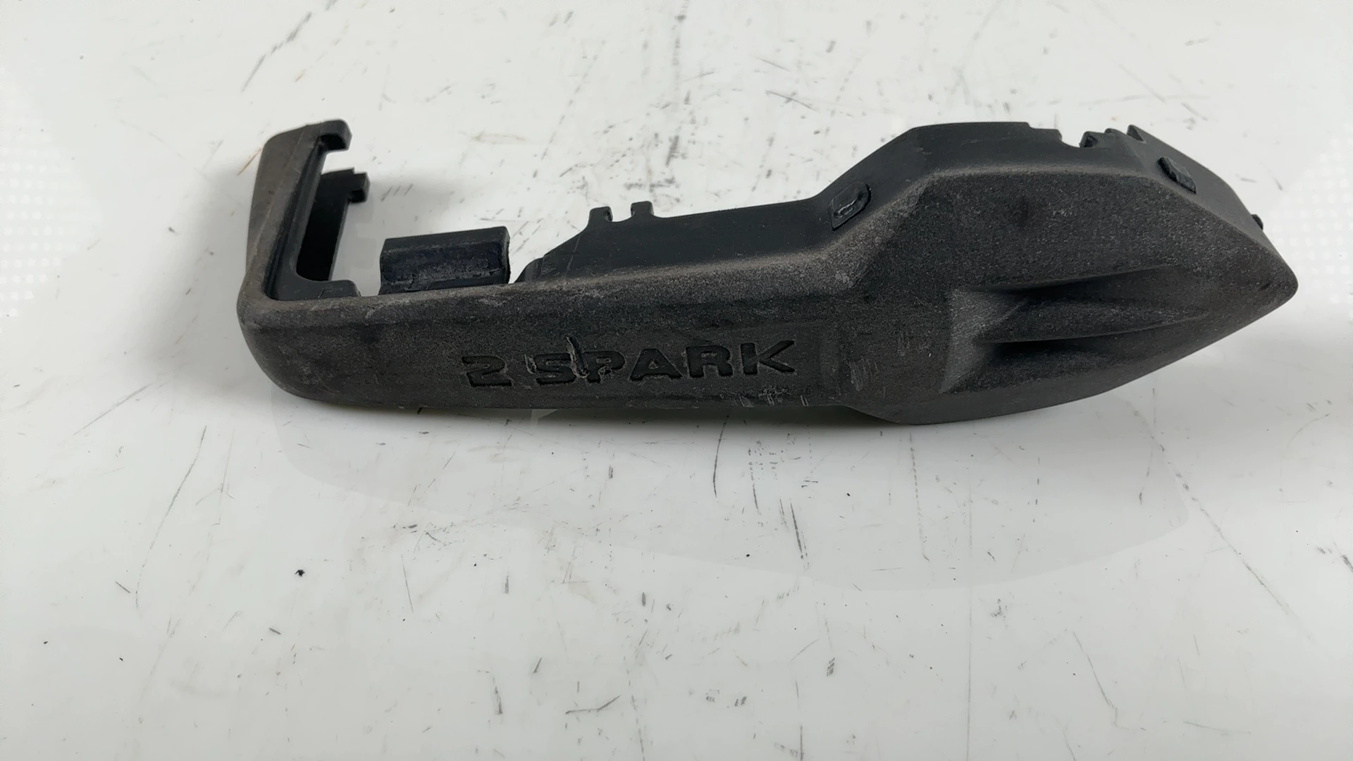 BMW R1200GS R1200RT 1200 Spark Plug Coil Cover Right 2004-2010 OEM 11127677526