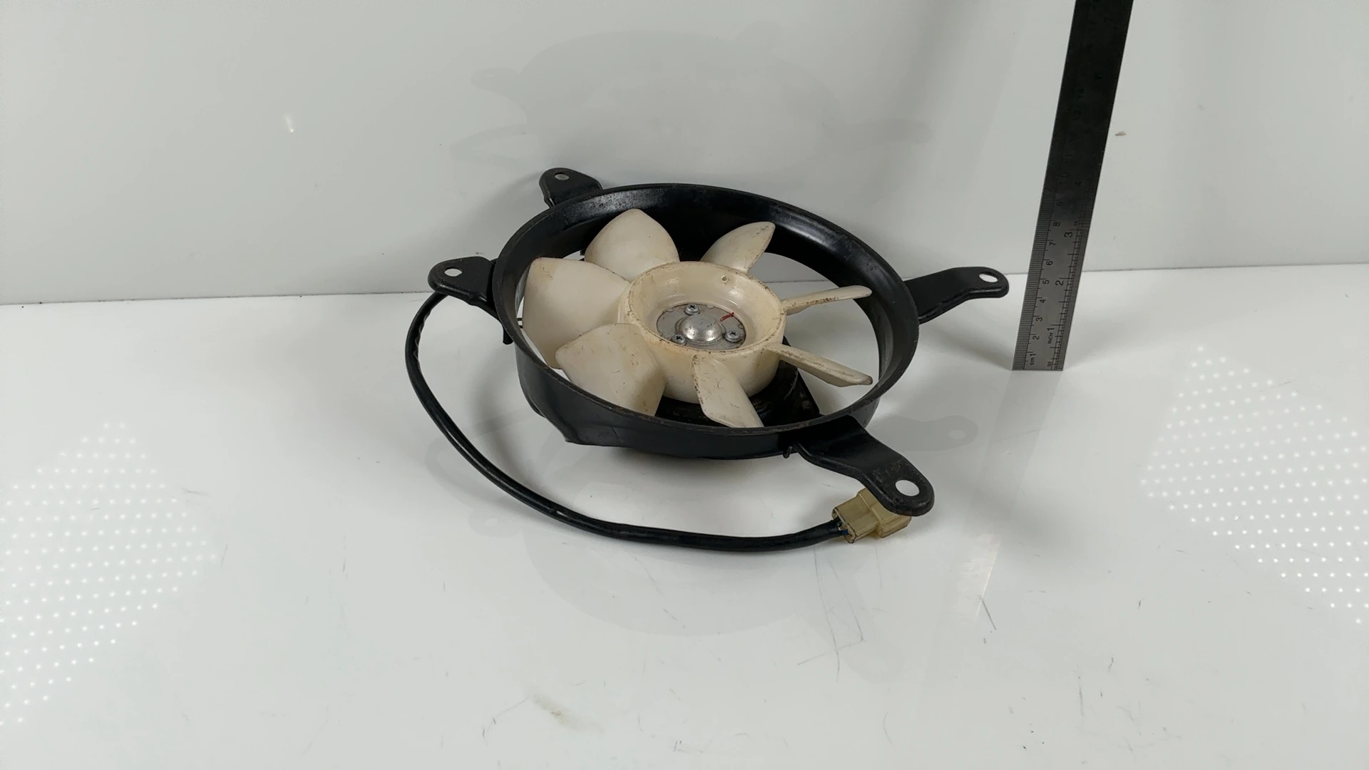Kawasaki Ninja GPX 750R ZX750 F Radiator Cooling Fan 1987-1990 OEM 59502-1068 - Image 3