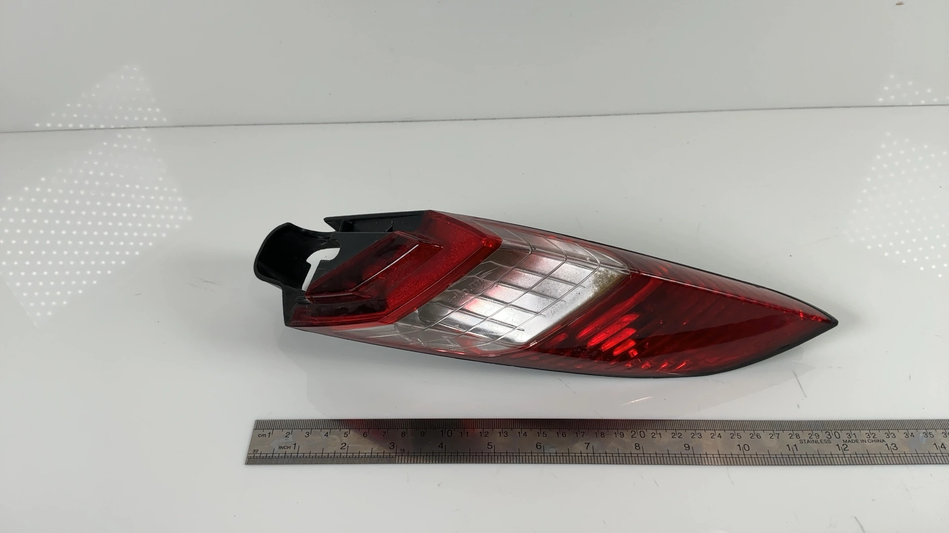 Peugeot Satelis 125 1st Gen Left Rear Tail Light Lamp 2006-2012 OEM 766943